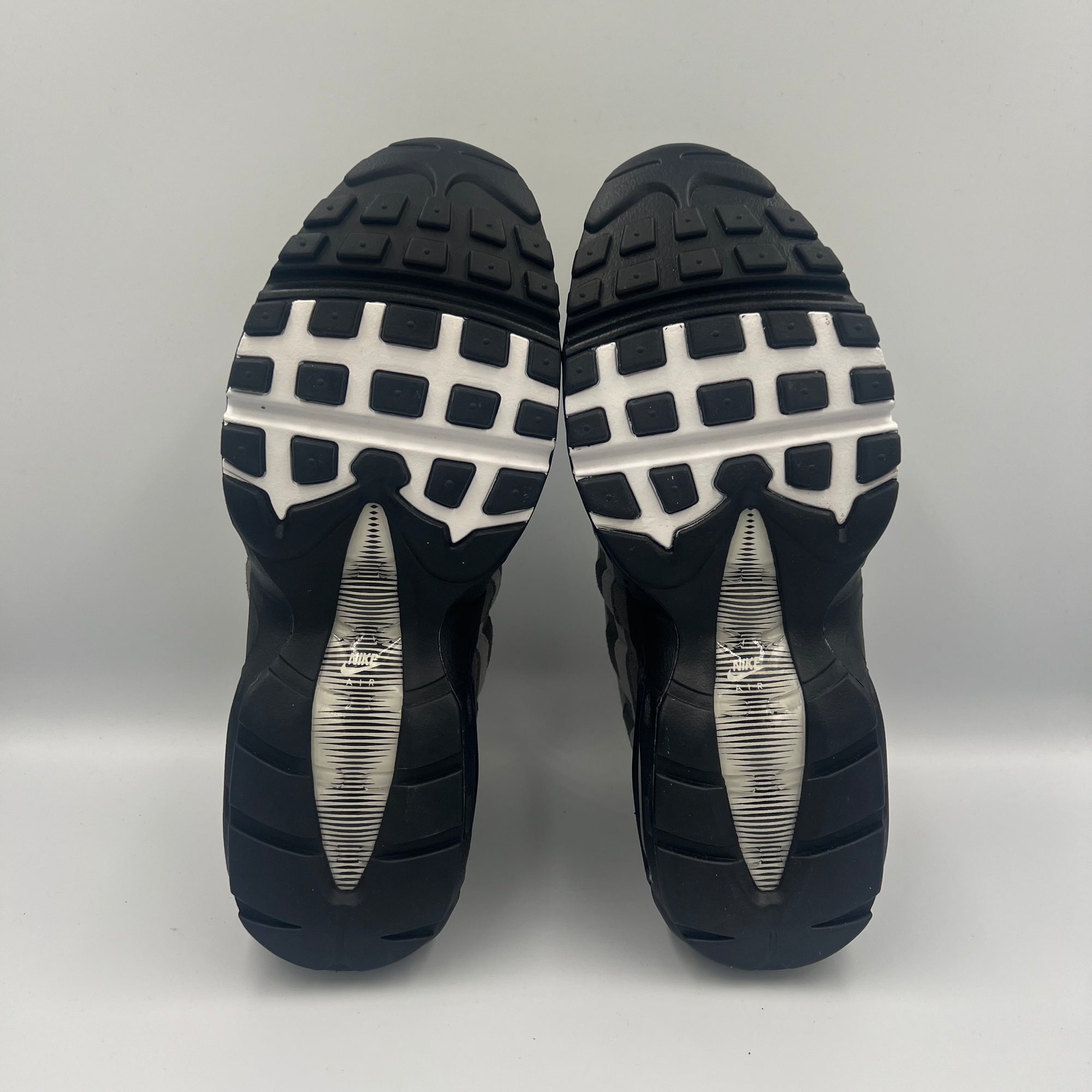 Nike Air Max 95 Grey Jewel