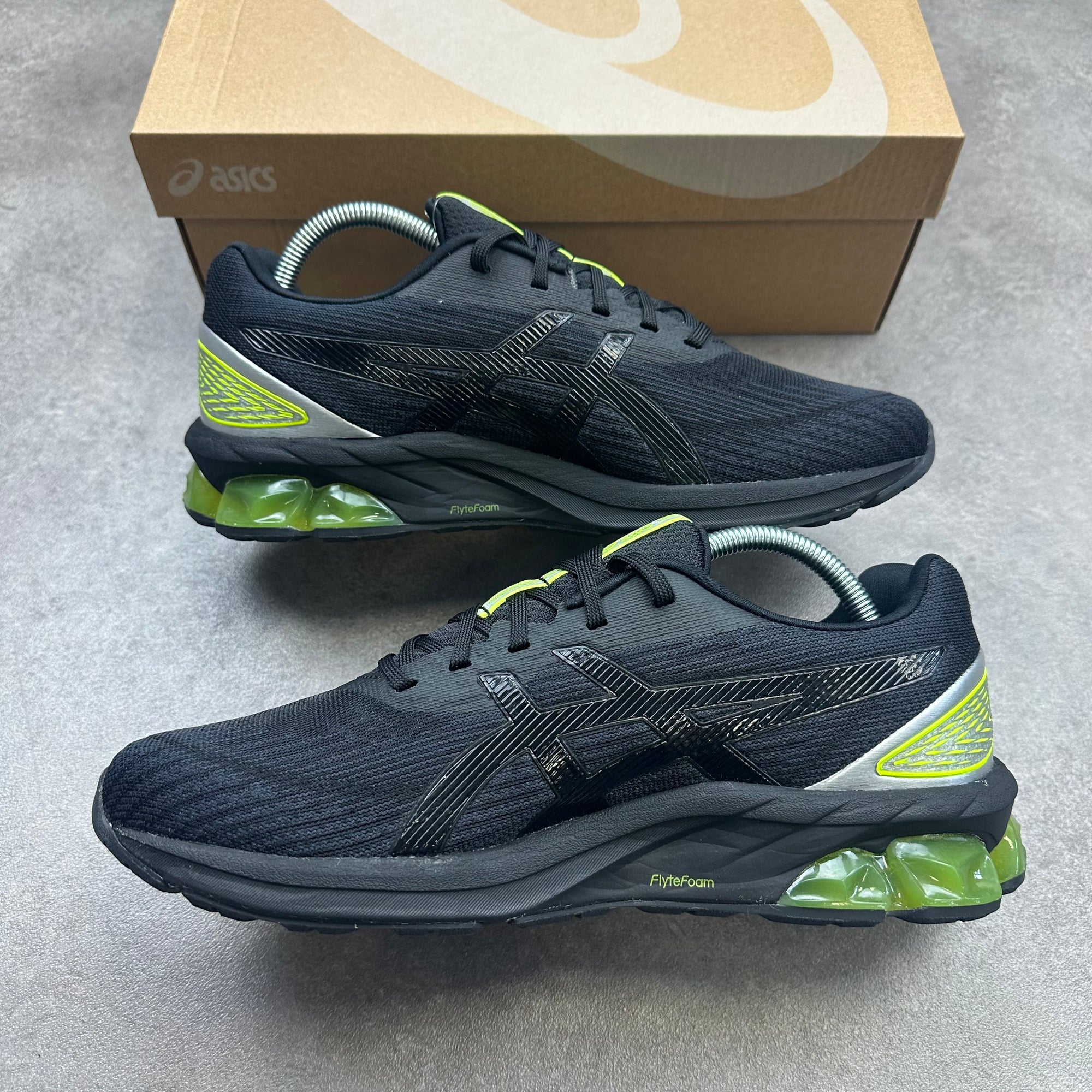 ASICS Gel Quantum 180 VII Black / Pure Silver