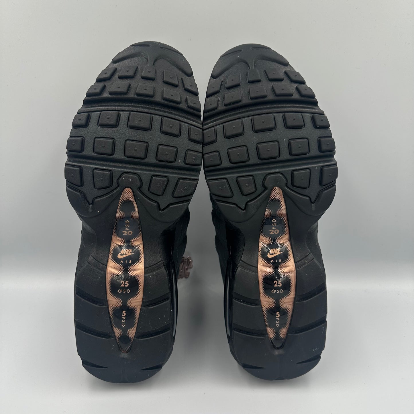 Nike Air Max 95 Central Cee Syna World