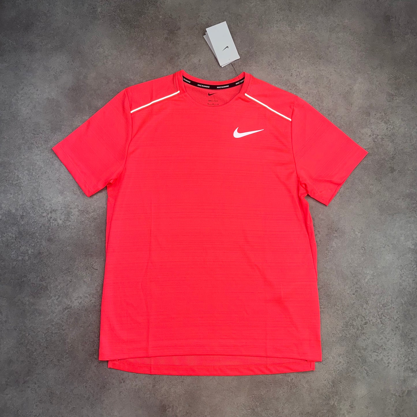 Nike Miler Hot Punch