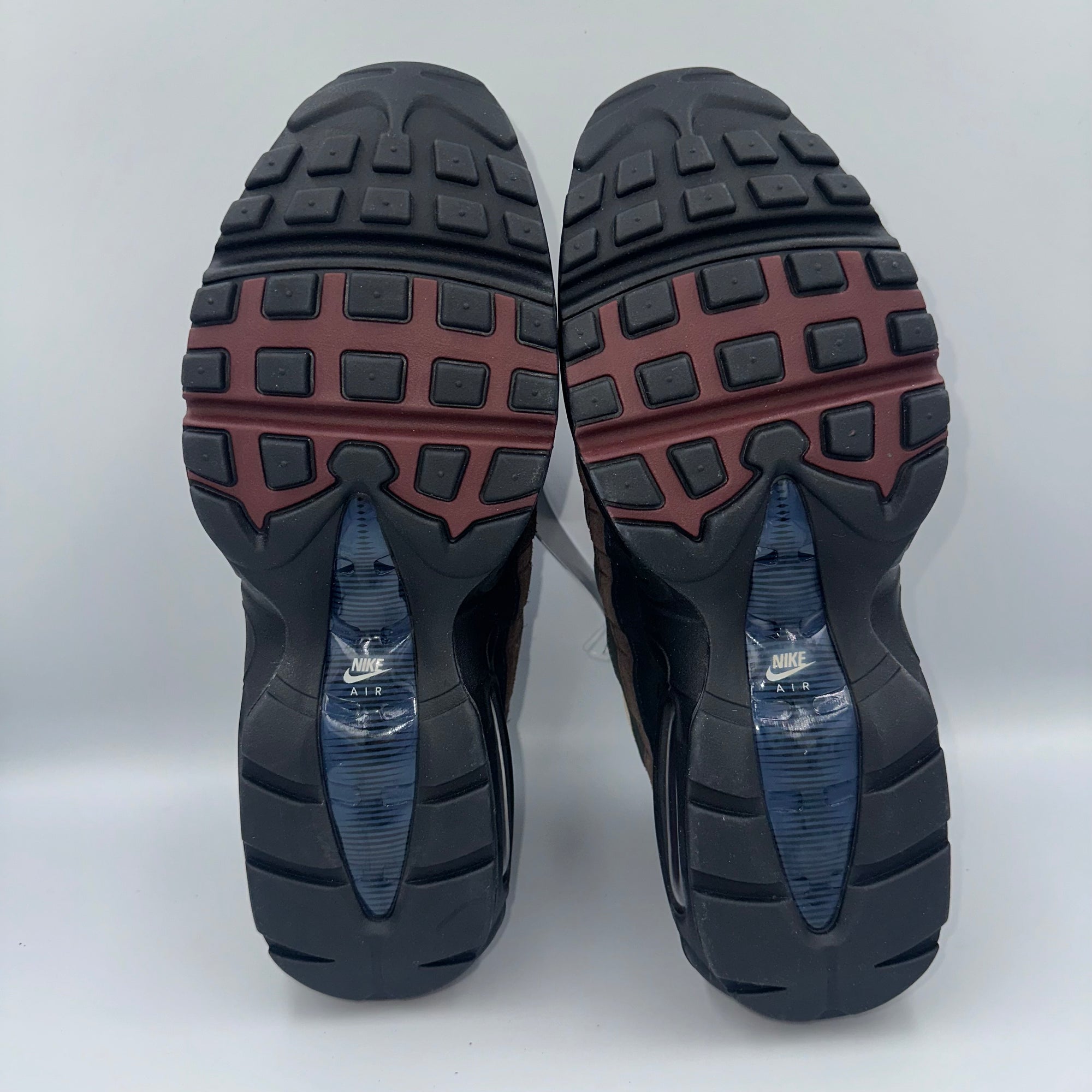 Nike Air Max 95 Dark Army UK 8