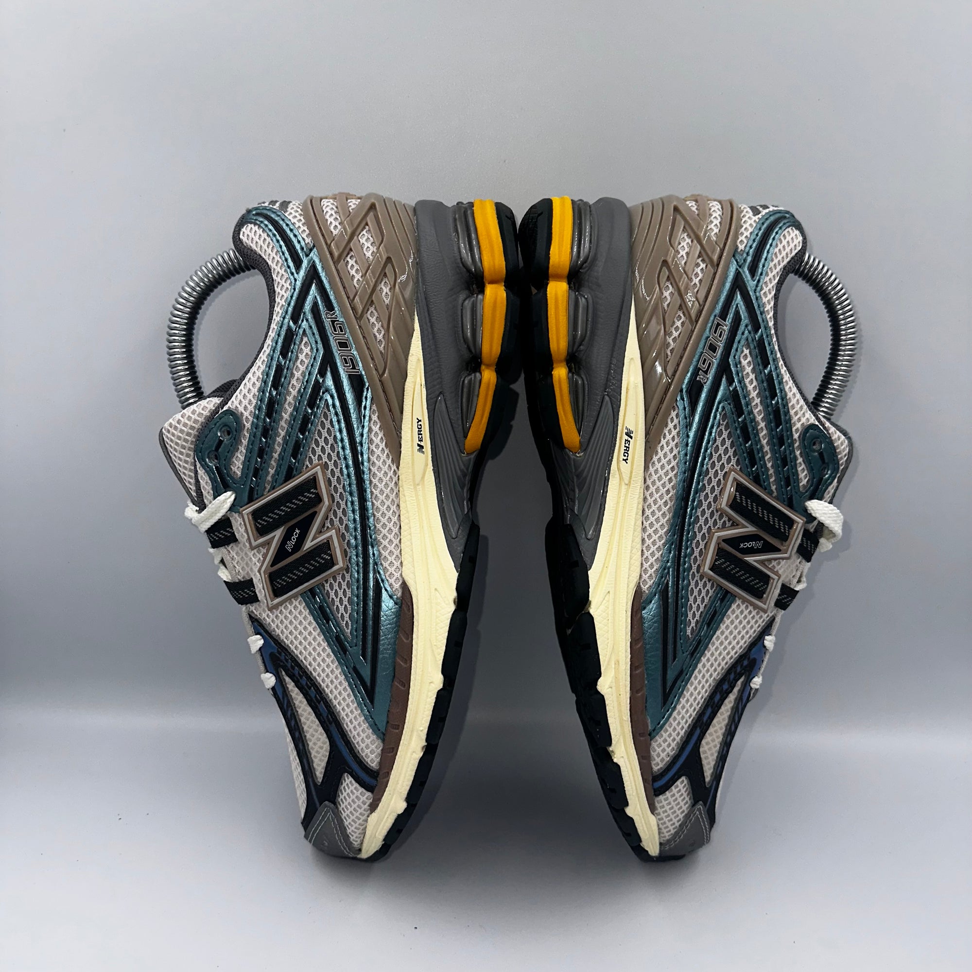 New Balance 1906R Newspruce / Moonbeam