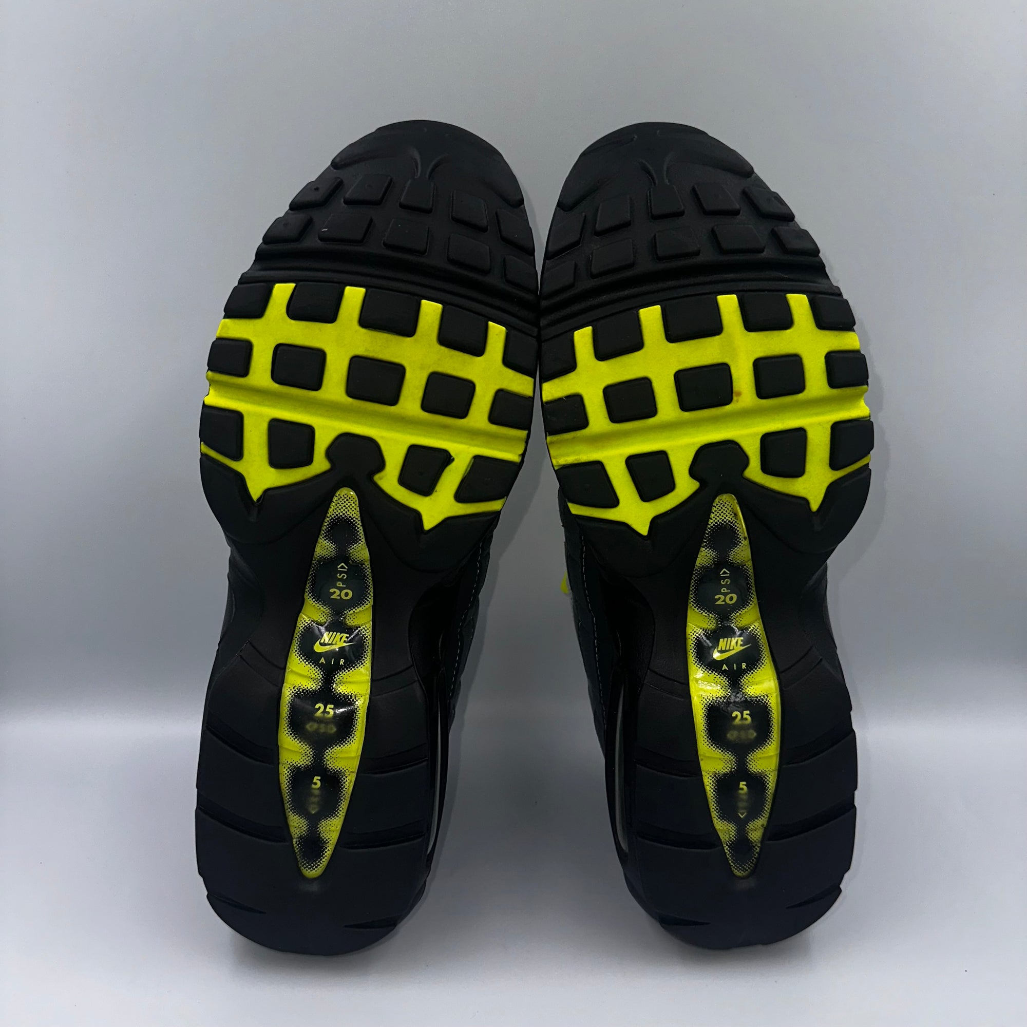 Nike Air Max 95 OG Neon 2020 UK 8.5