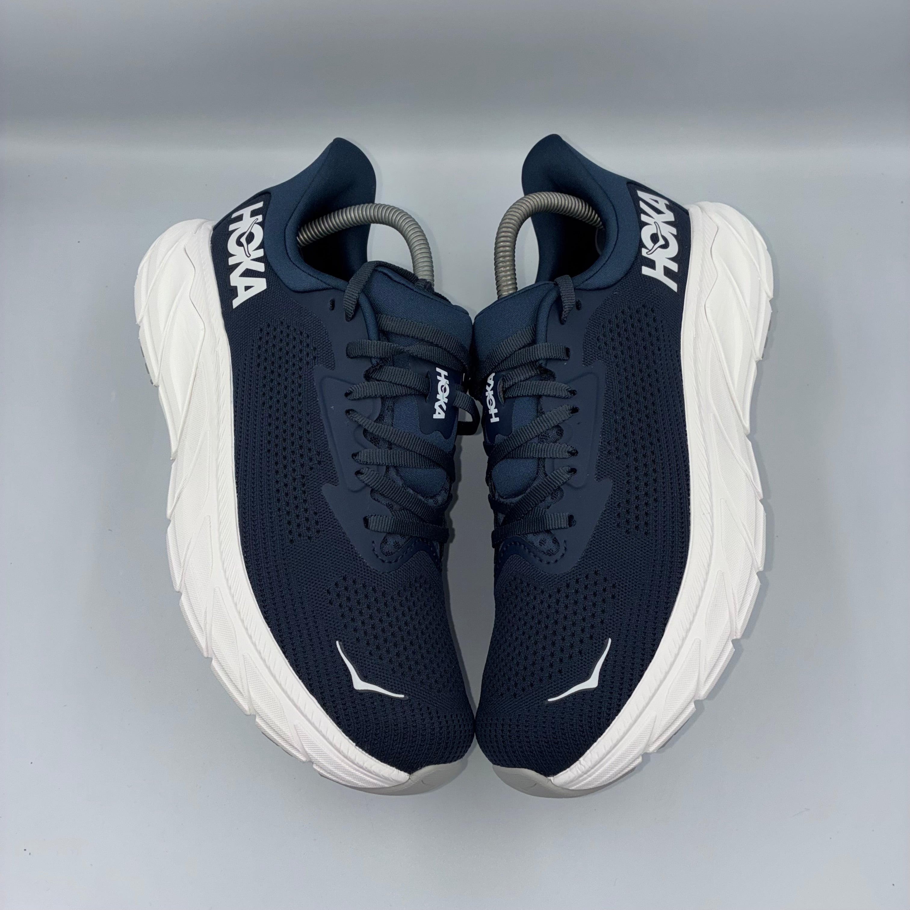 HOKA M Arahi 7 – Outer Space / White