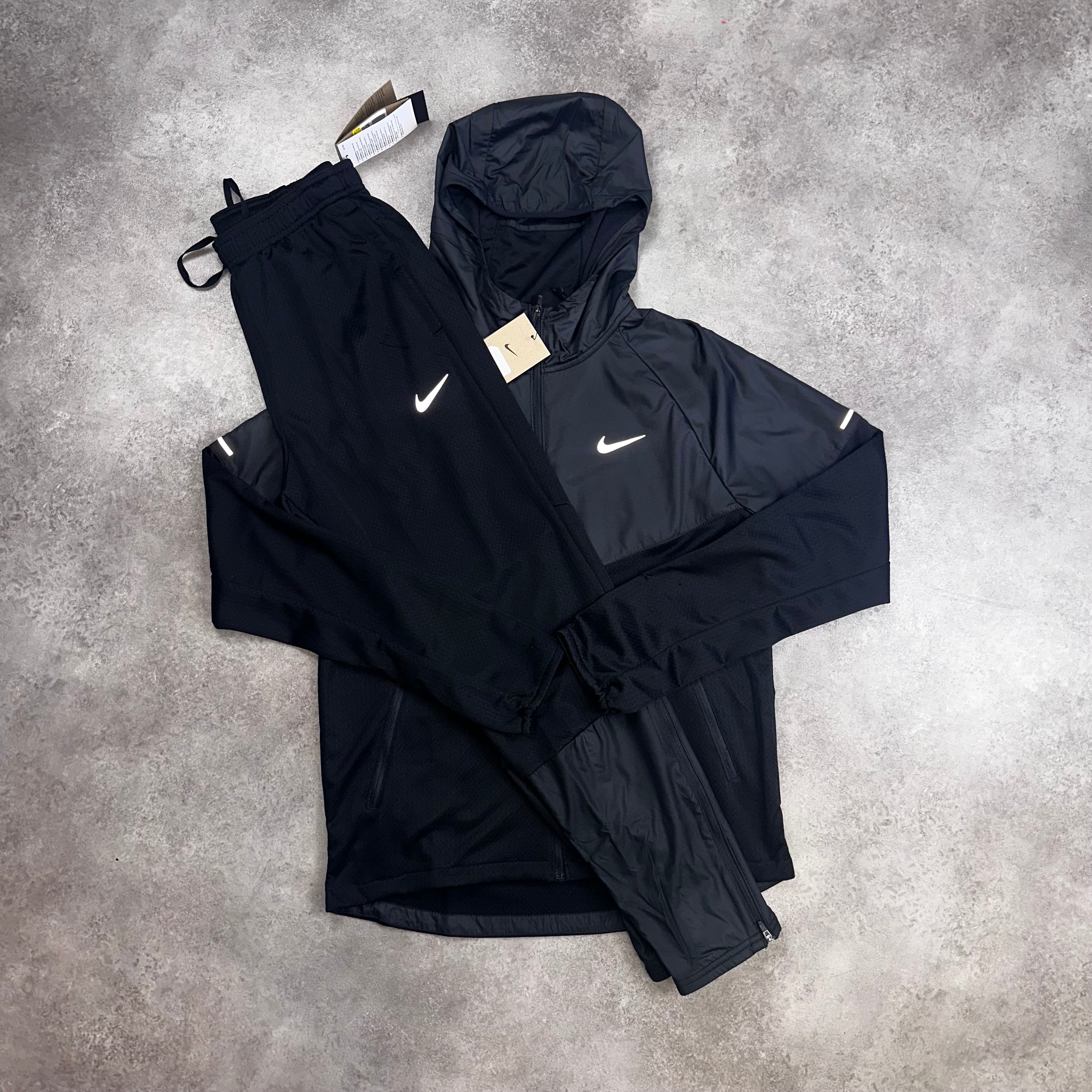 Nike Sphere Miler Jacket back view