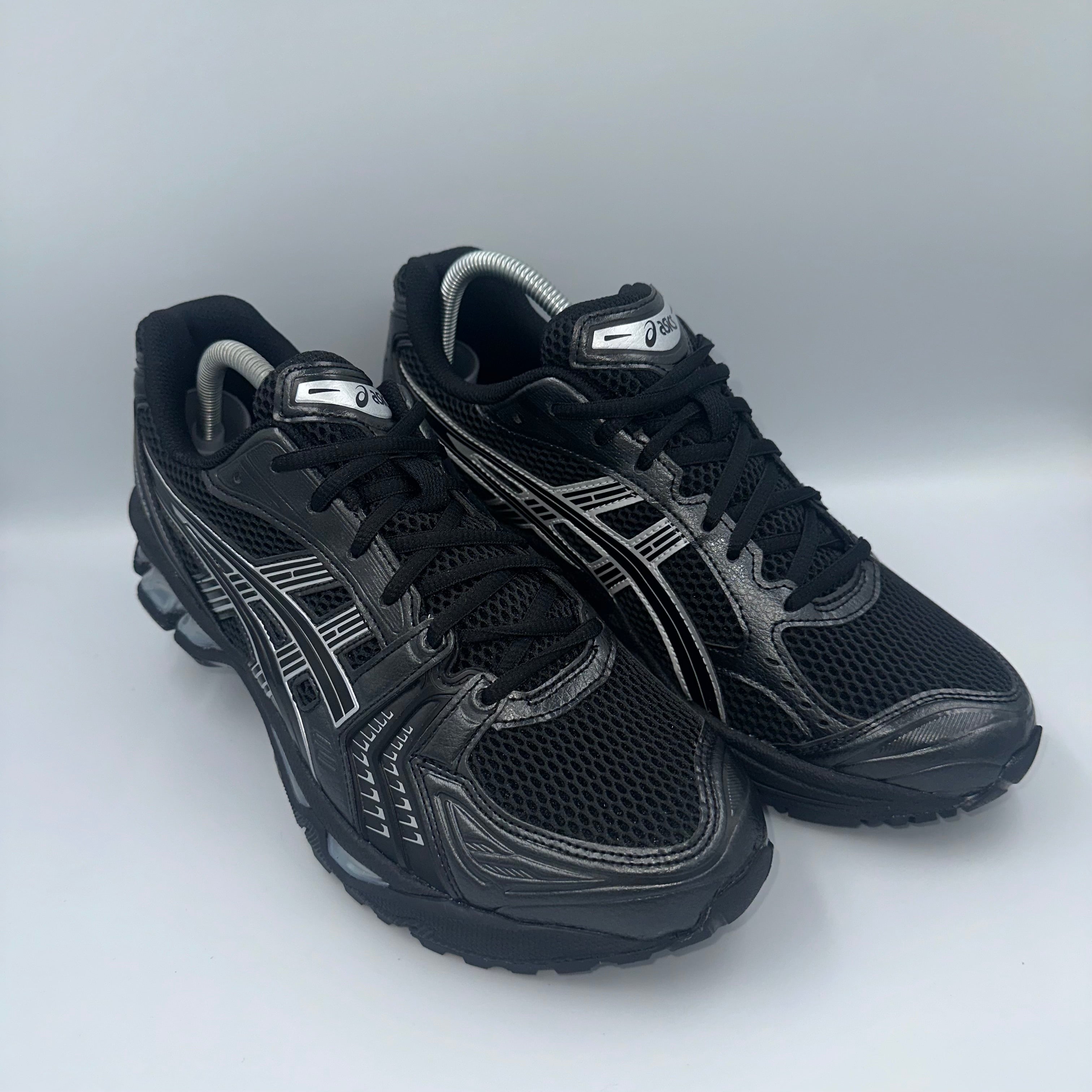 ASICS Gel-Kayano 14 Black / Pure Silver UK 8.5 1201A019-006 lateral side profile