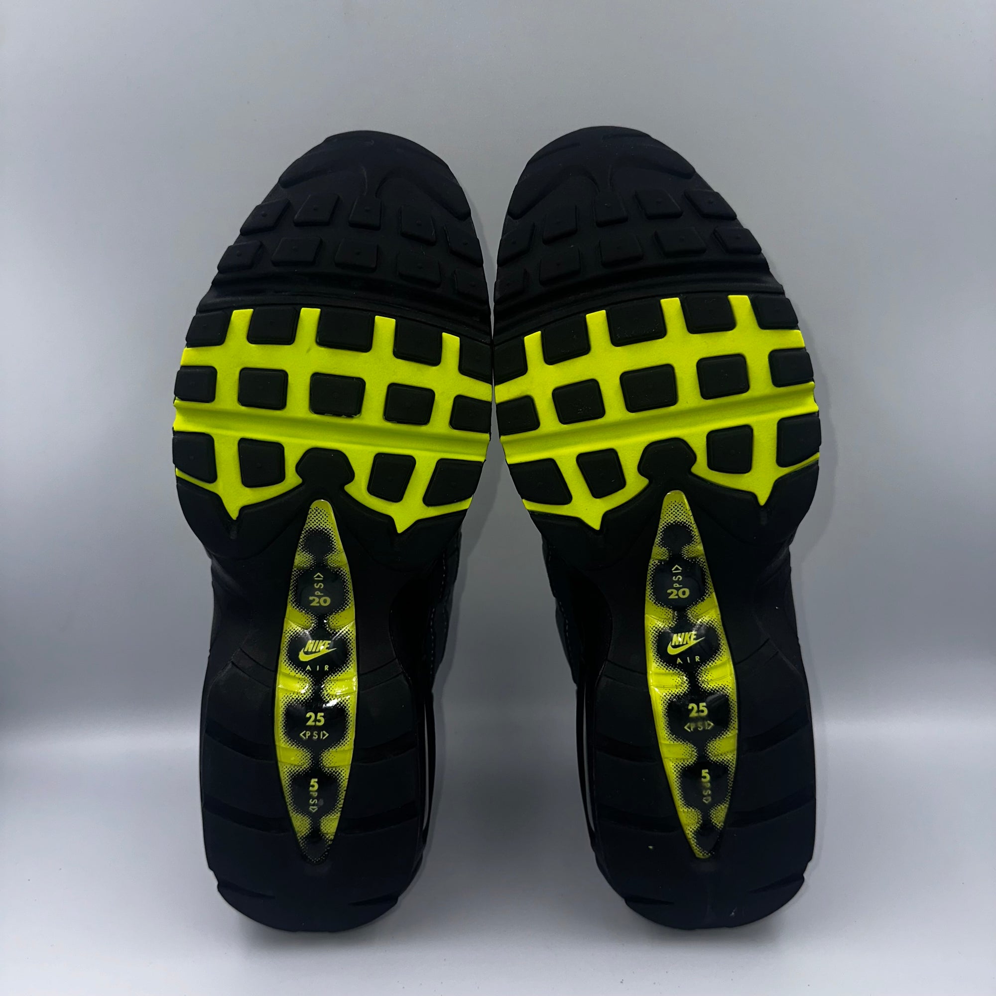 Nike Air Max 95 OG Neon 2020 UK 8.5