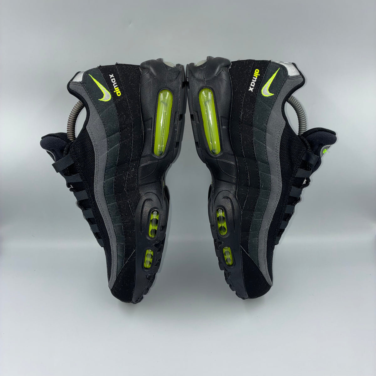 Nike Air Max 95 Retro Logo Neon UK 8