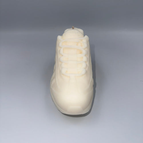 110 Candle - Baby Powder medial side view