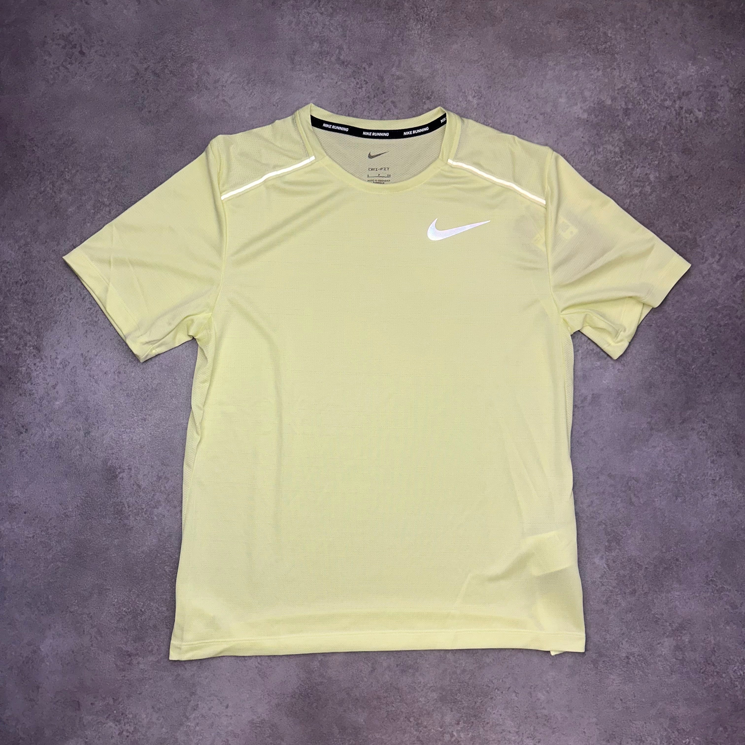 Nike Miler Luminous Green front view
