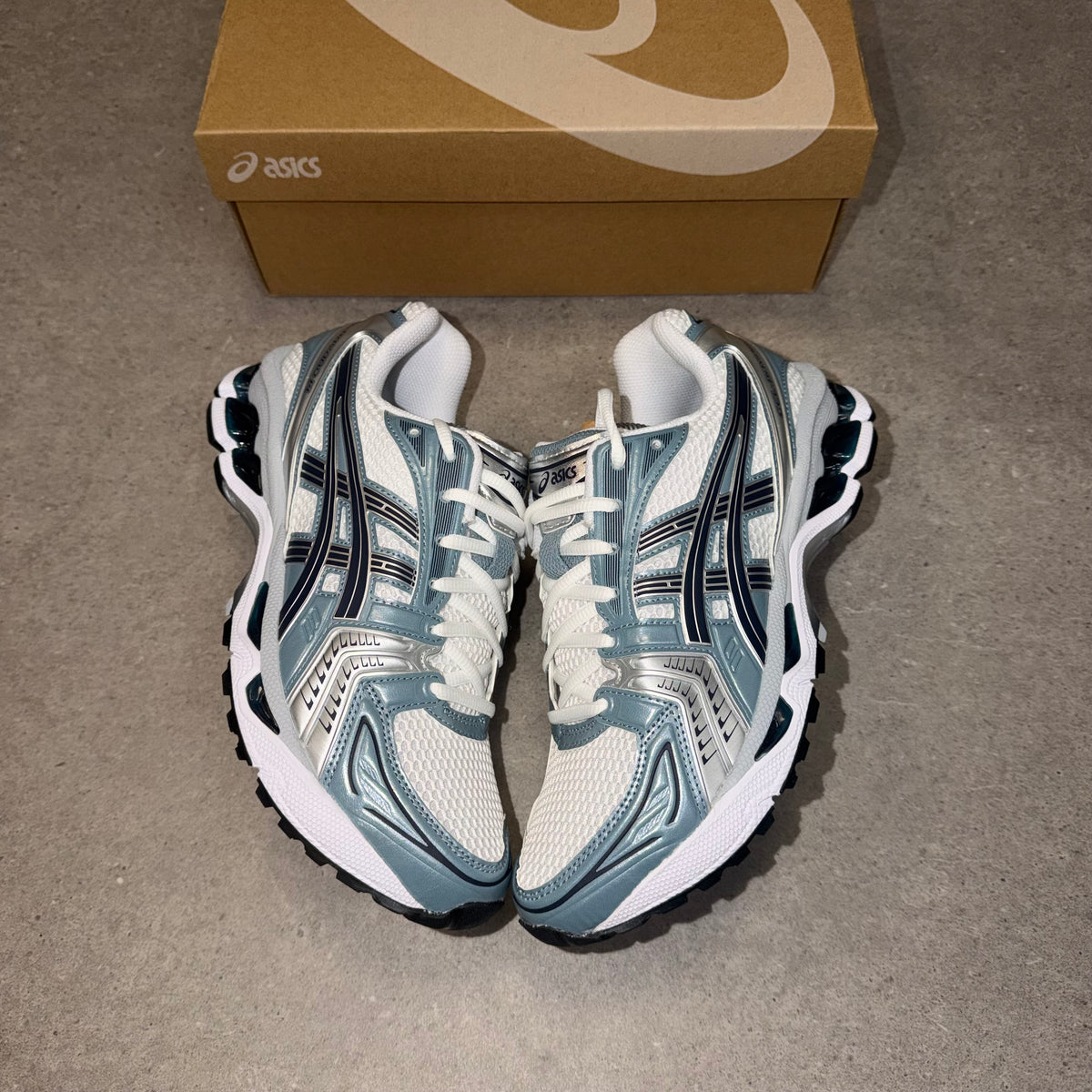 ASICS Gel-Kayano 14 White / Fjord Grey