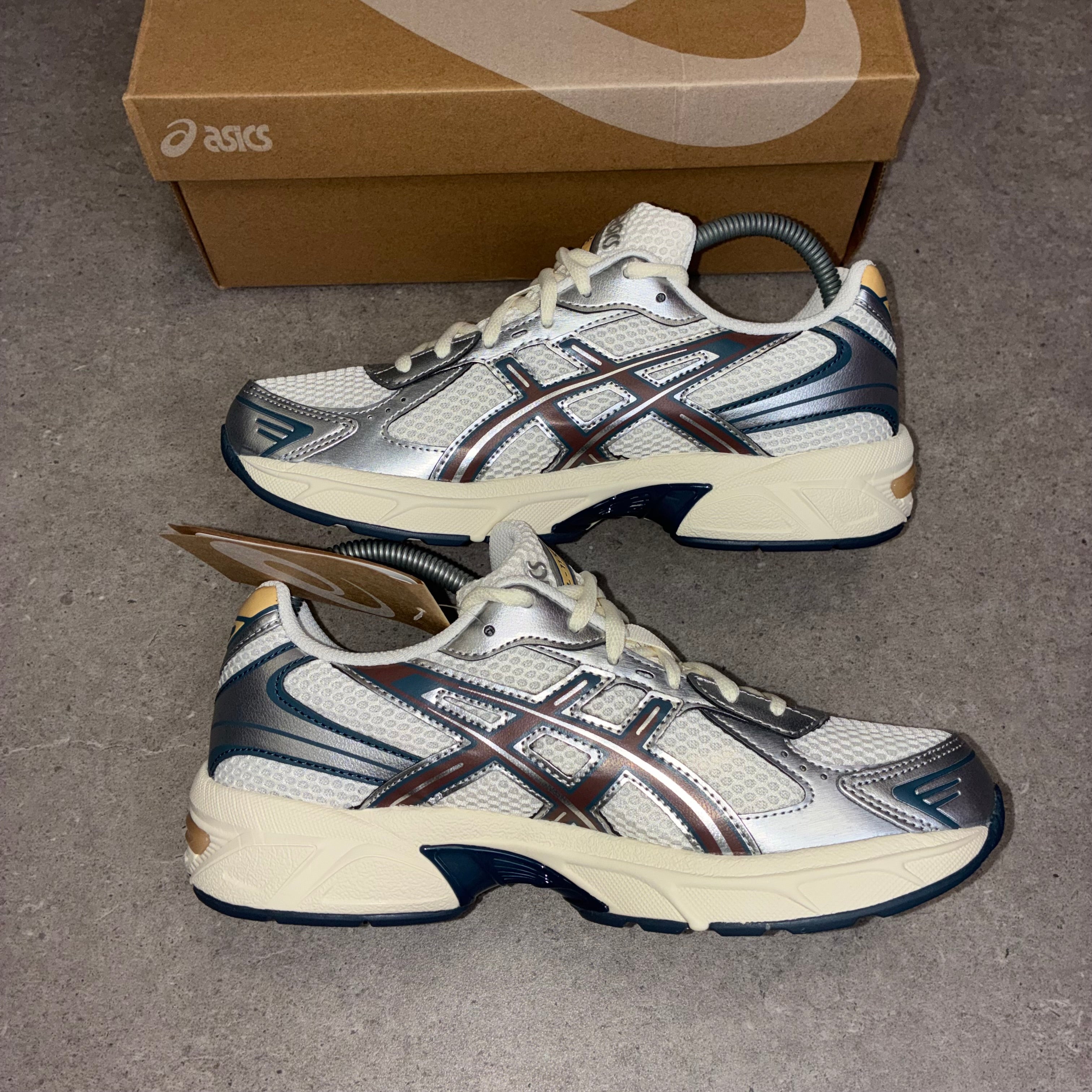 ASICS Gel-1130 White / Mahogany