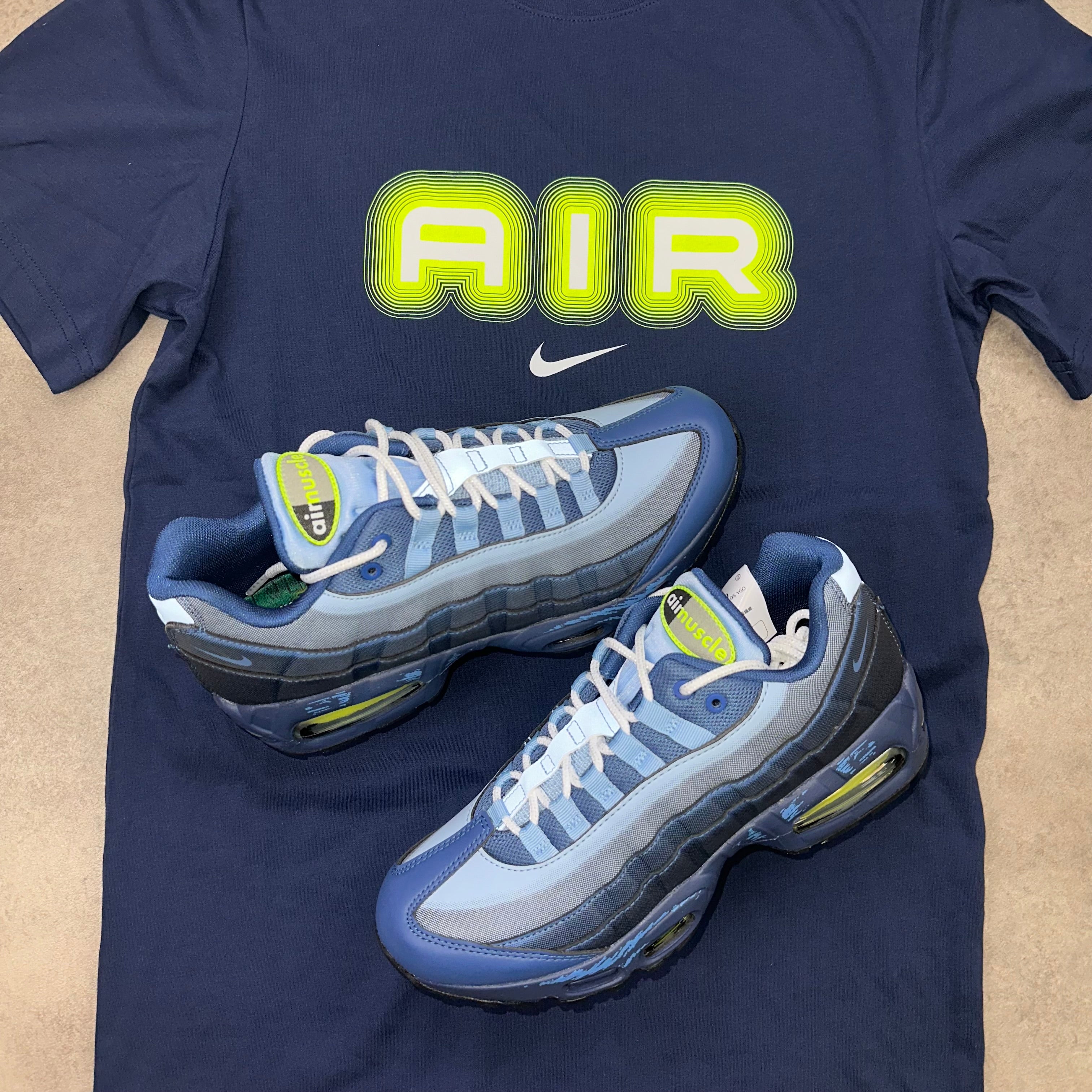 Nike Lifestyle Midnight Navy / Volt back view
