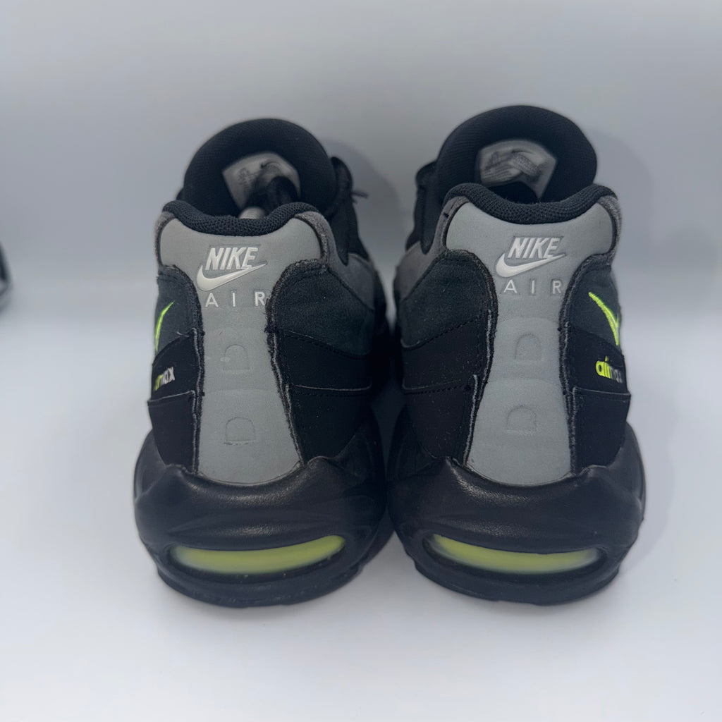 Nike Air Max 95 Retro Logo UK 10.5