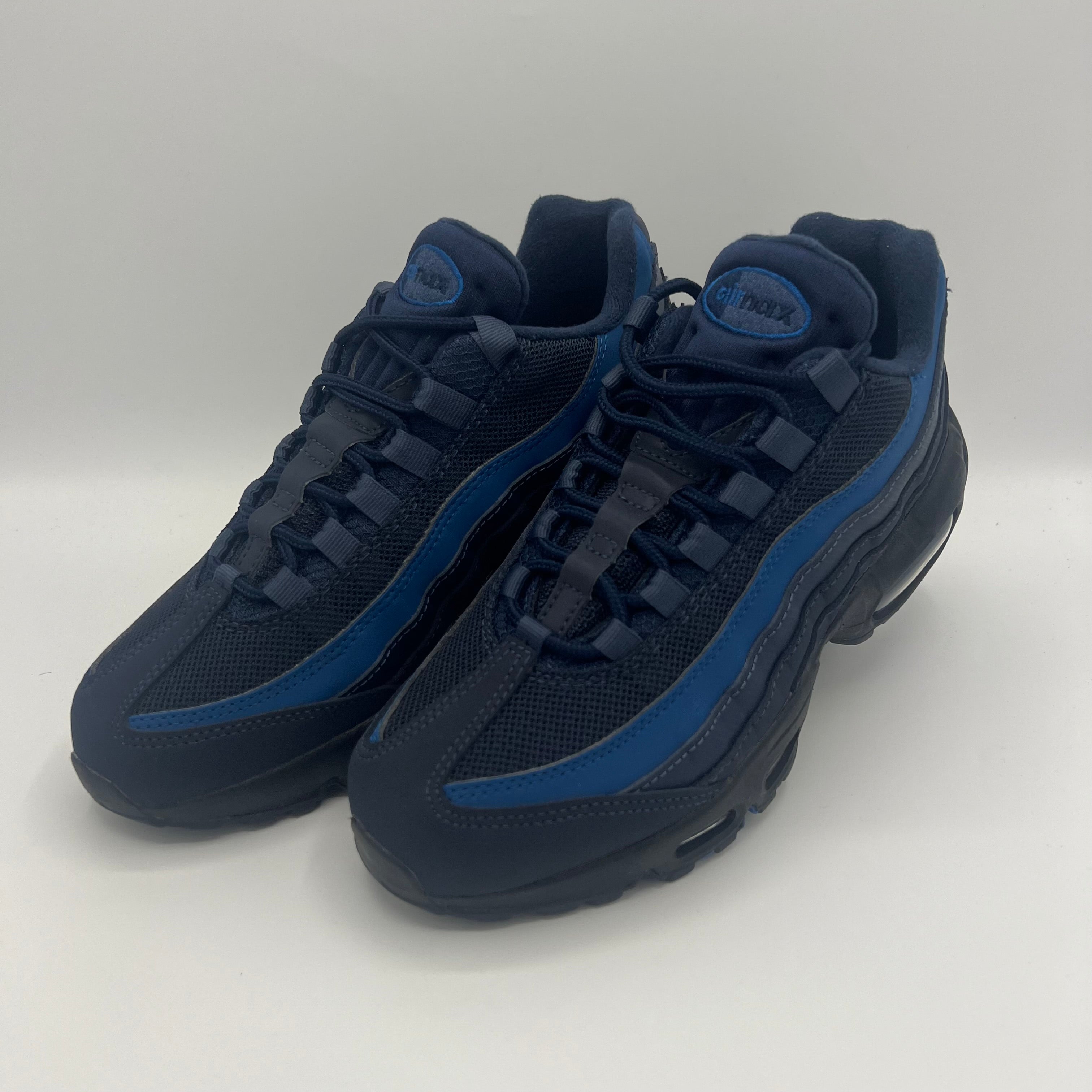 Nike Air Max 95 Black / Obsidian-Thunder Blue UK 8 medial side view