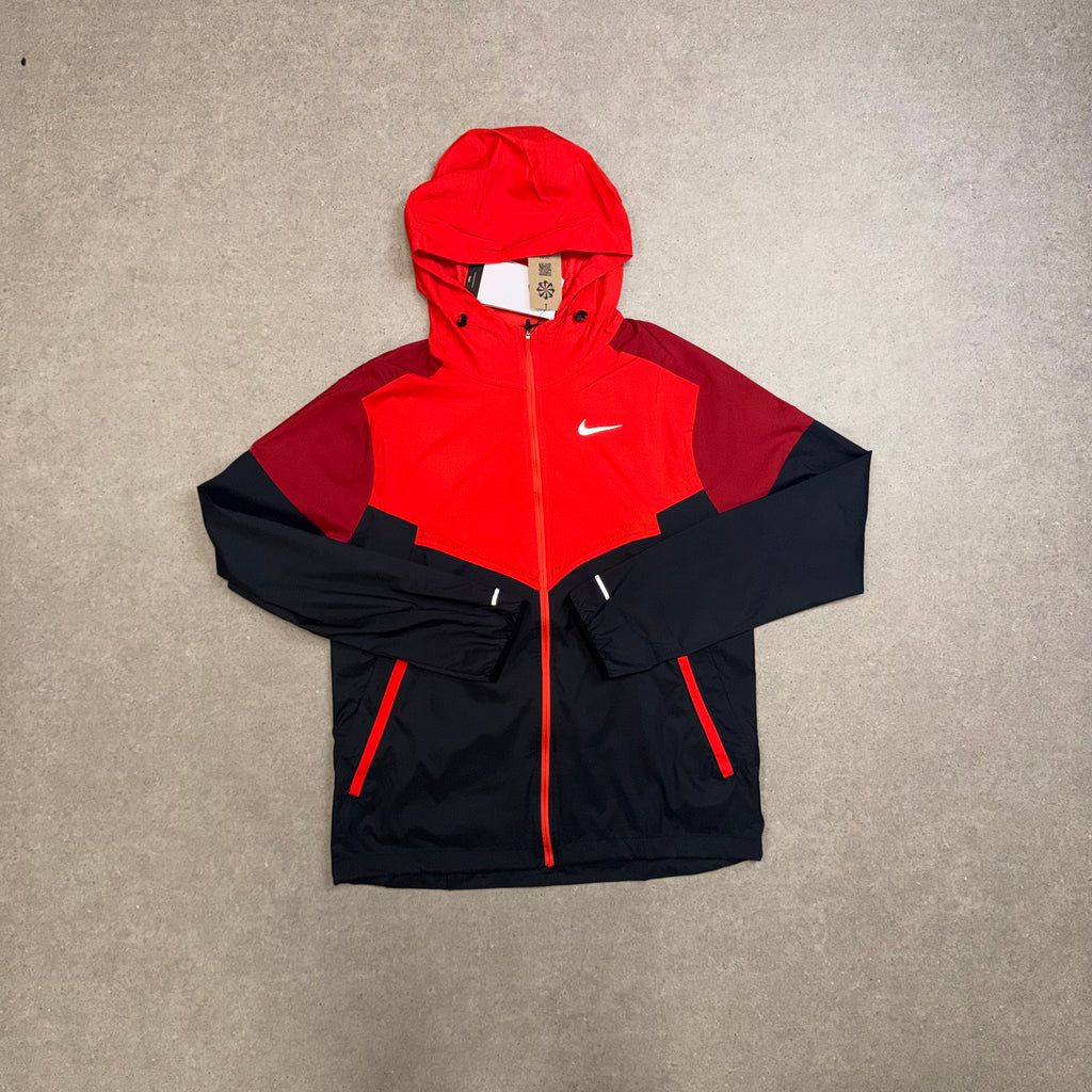 Nike Windbreaker & Phenom 2-Piece Running Set – Black / Light Crimson / Tough Red