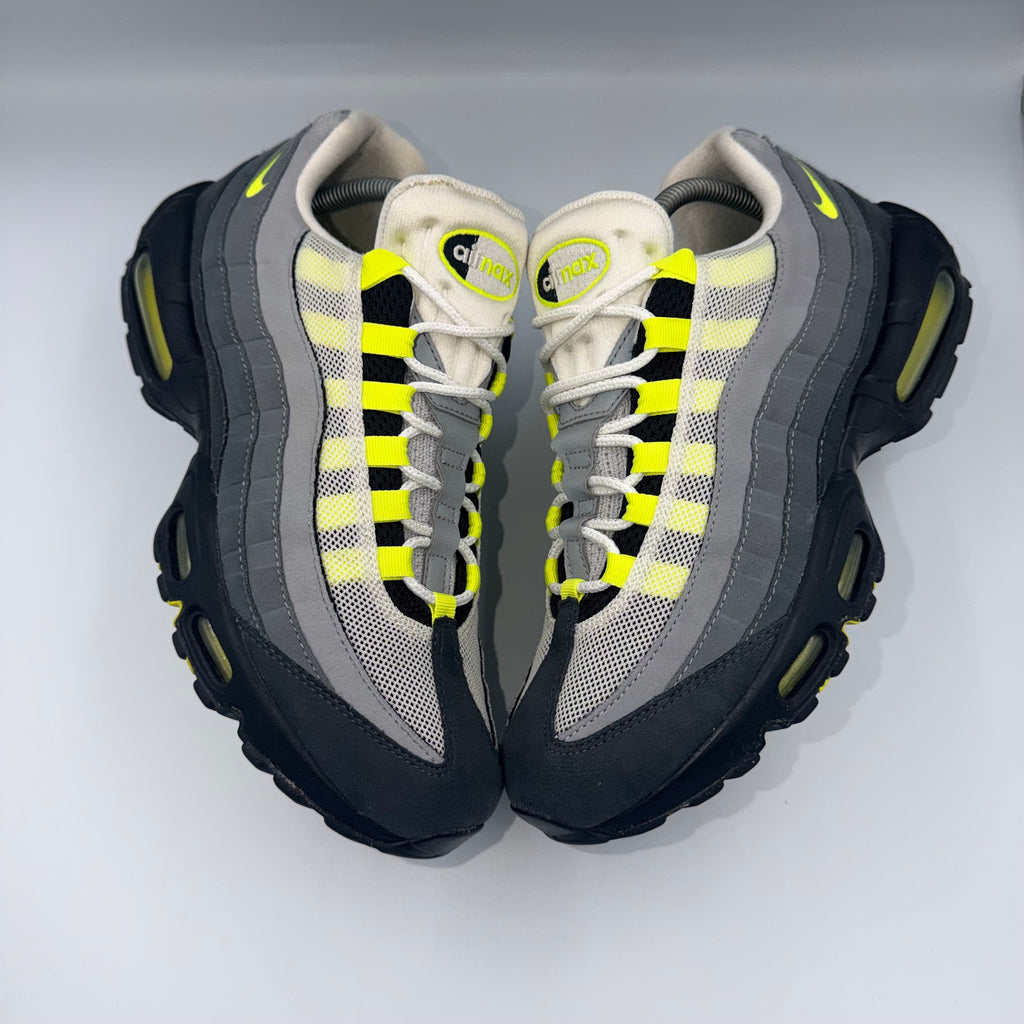 Nike Air Max 95 OG Neon 2020 UK 8.5
