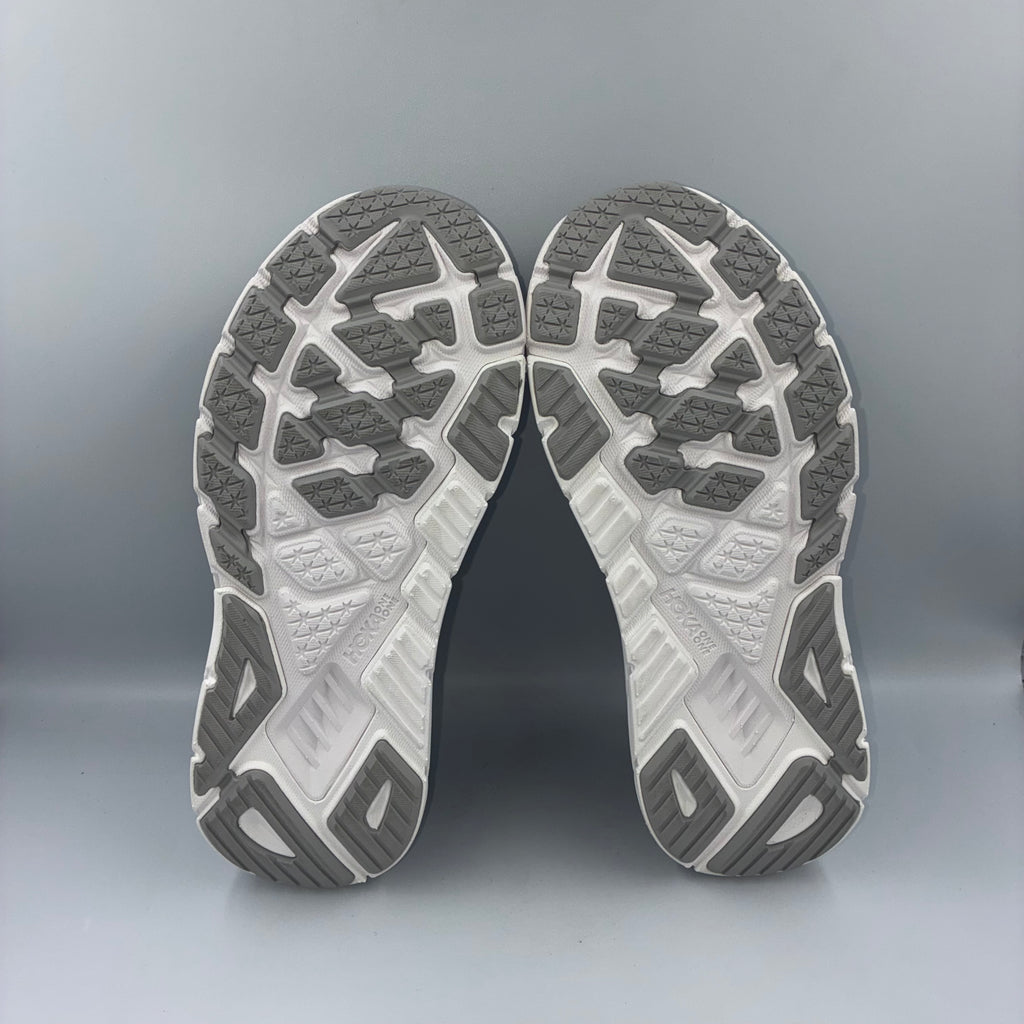 HOKA M Arahi 7 – Outer Space / White