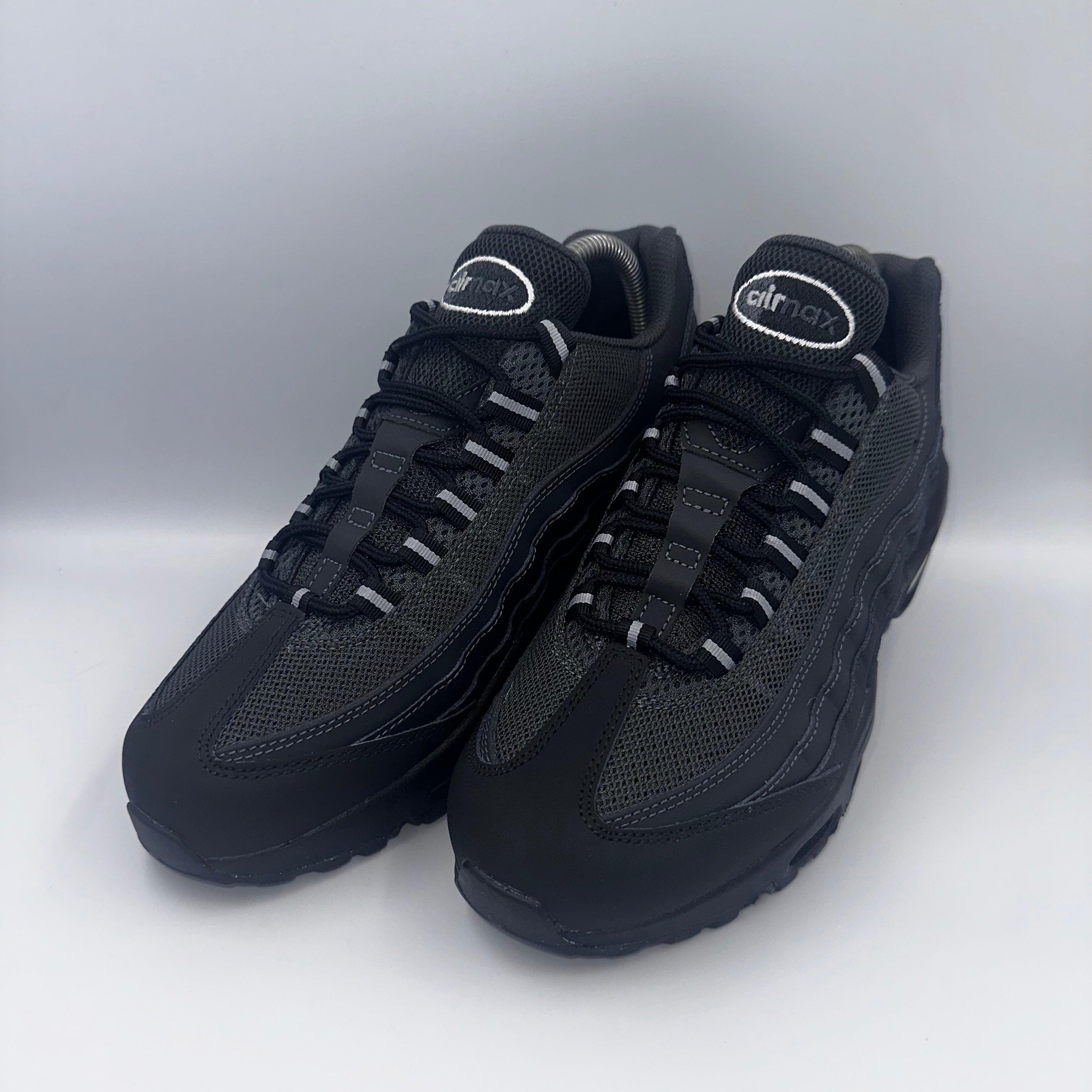 Nike Air Max 95 Anthracite Black UK 6.5 medial side view
