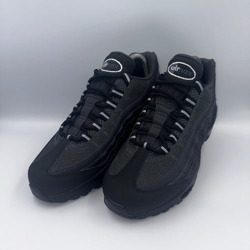 Nike Air Max 95 Anthracite Black UK 6.5 medial side view