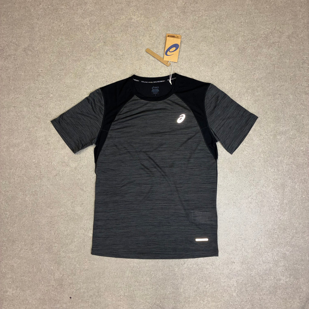 ASICS Road SS Top Performance Black & Sport Run Shorts Graphite Grey