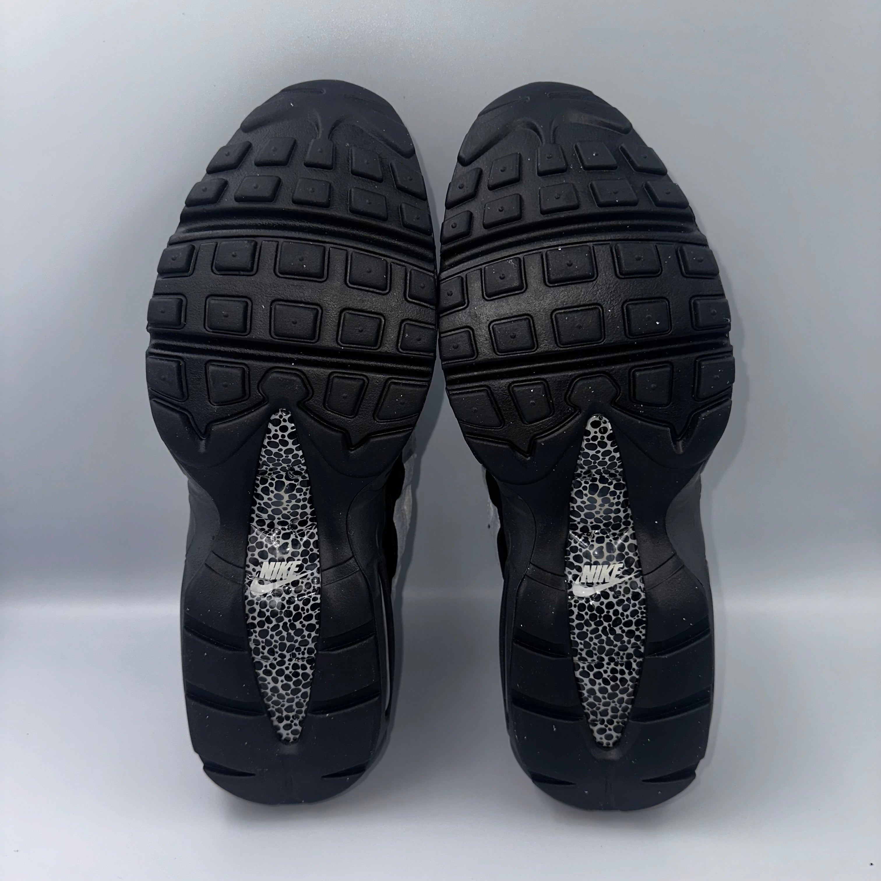 Nike Air Max 95 Reflective Safari heel and counter detail