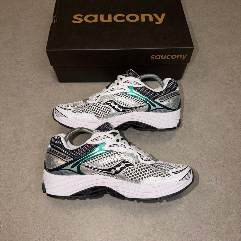 Saucony ProGrid Omni 9 Pine