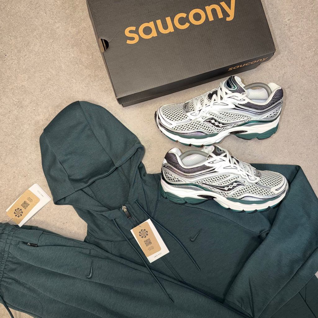Nike Primary Fleece Tracksuit – Seaweed