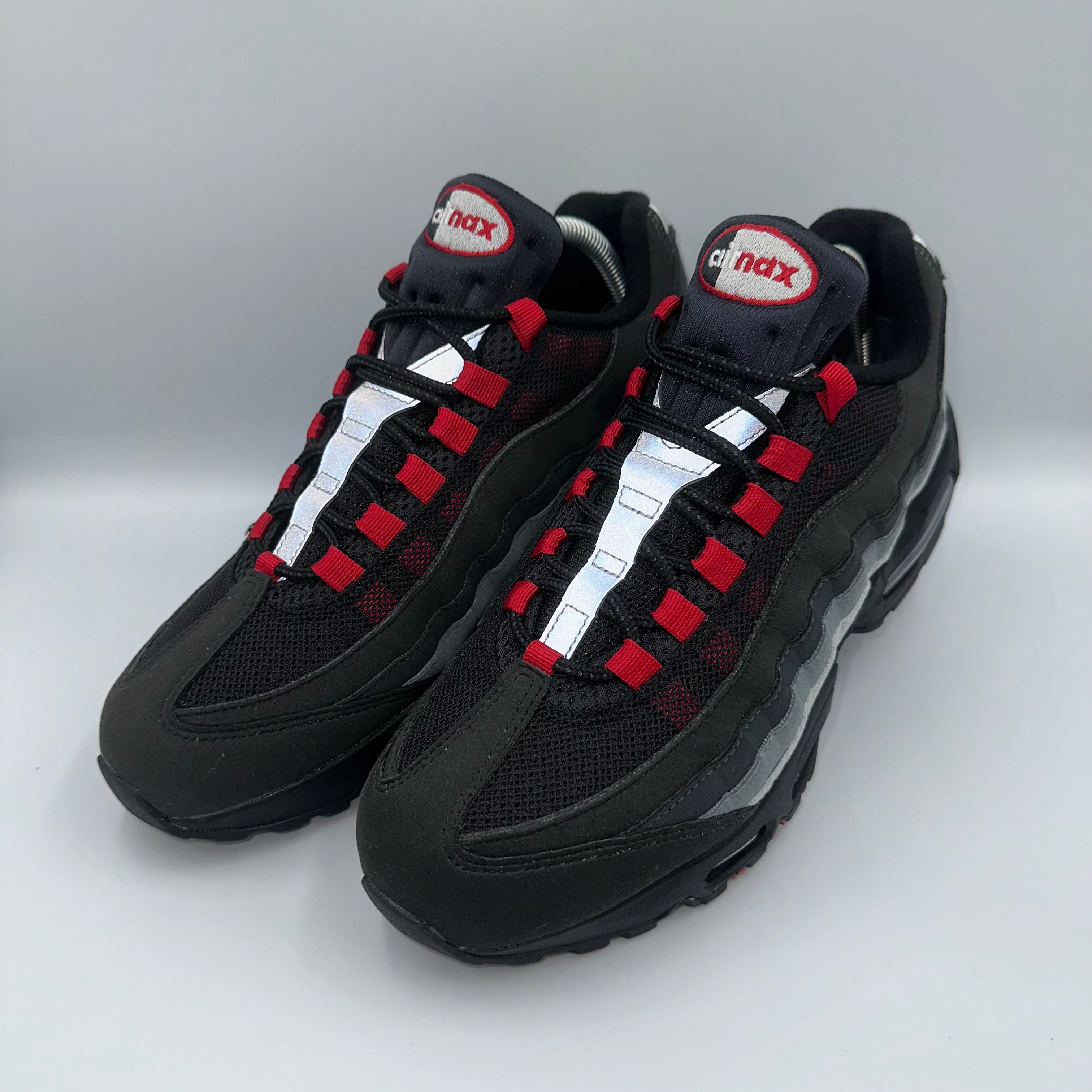 Nike Air Max 95 Liverpool FC “Big Bubble” medial side view