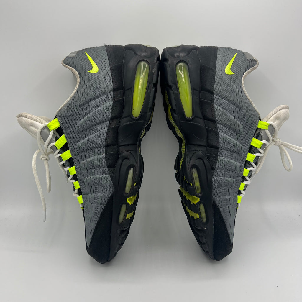 Nike Air Max 95 Engineered Mesh UK 11