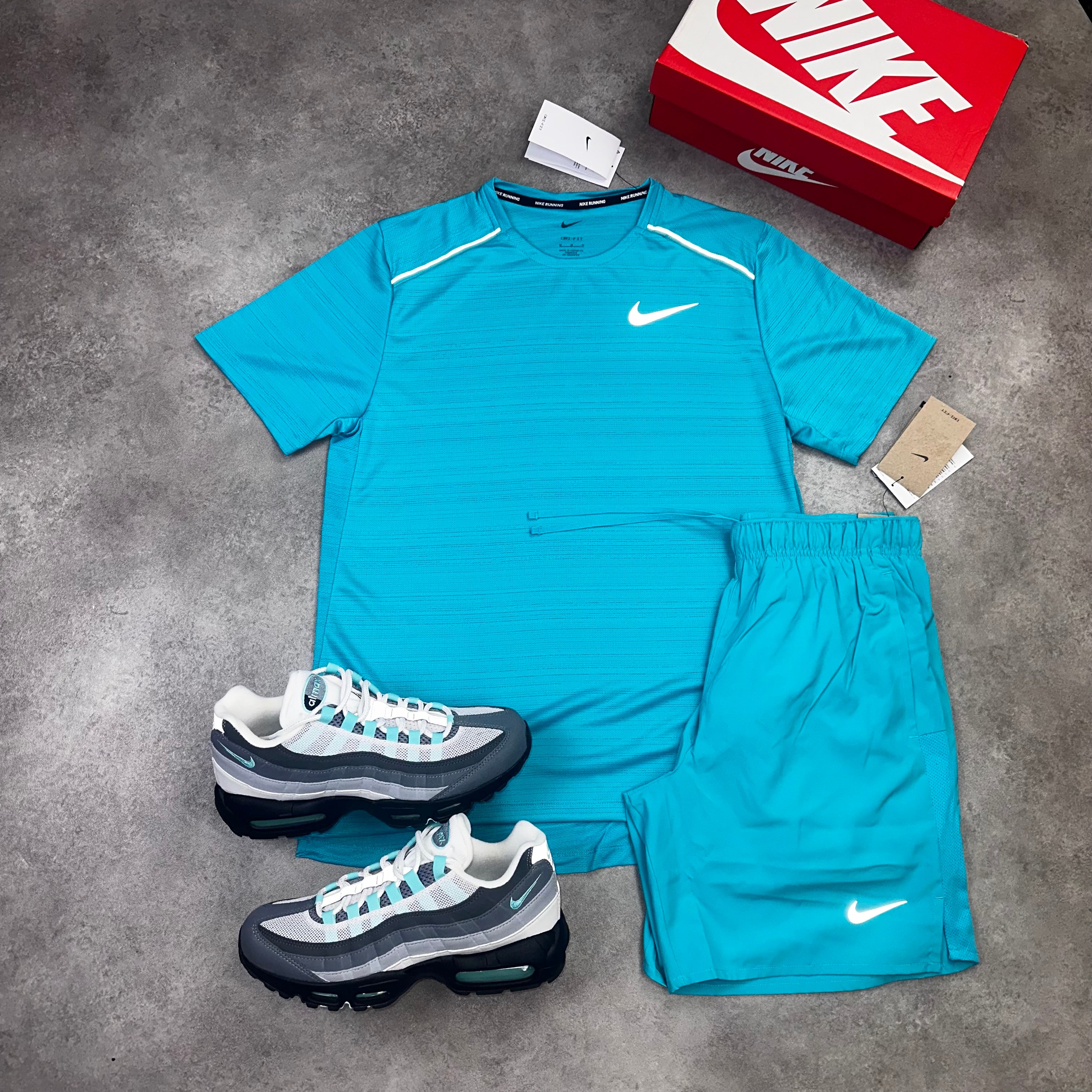 Nike Miler & Challenger Shorts Dusty Cactus front view