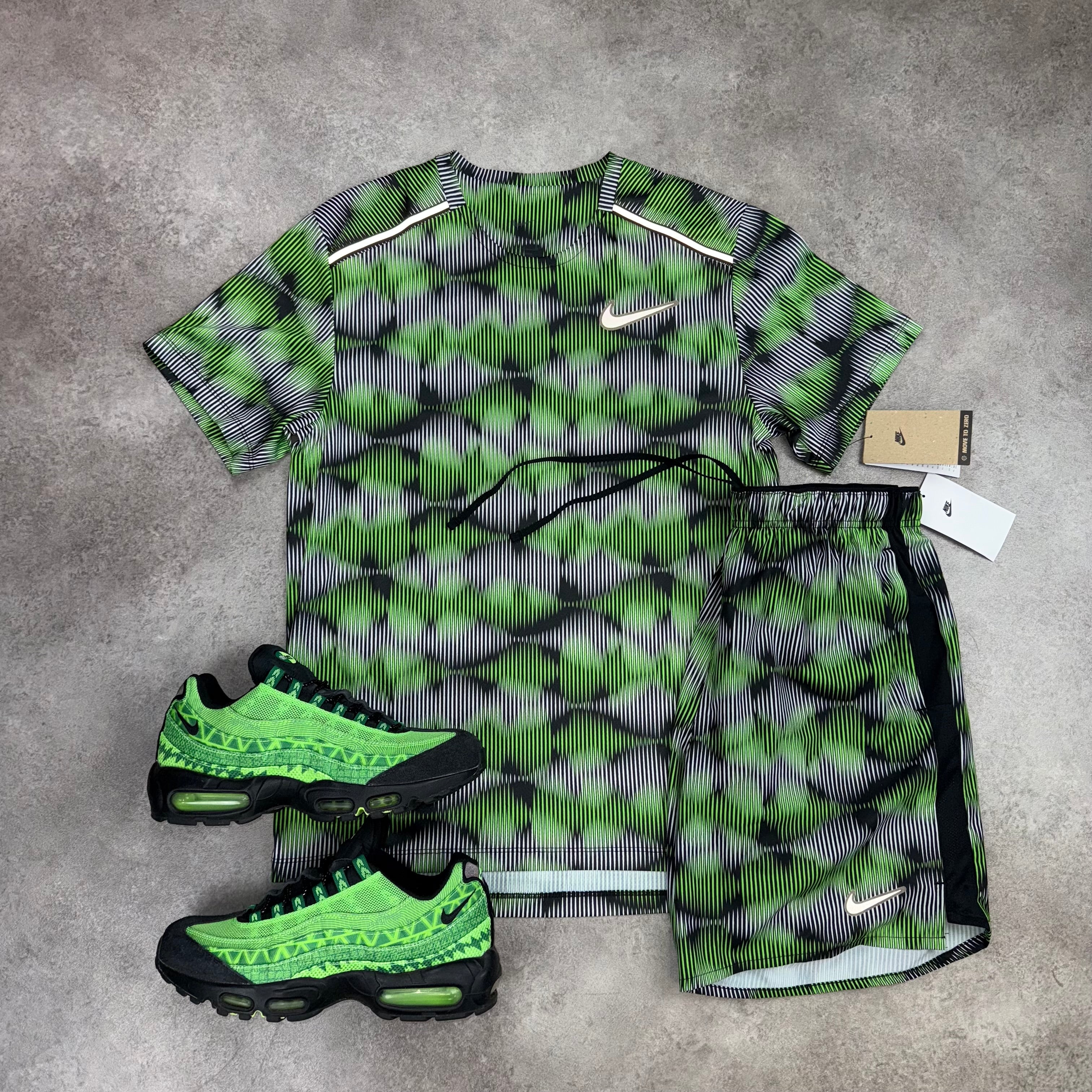 Nike Festival Set Green front view