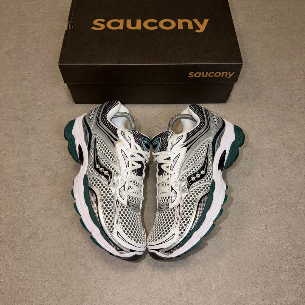 Saucony ProGrid Omni 9 Pine