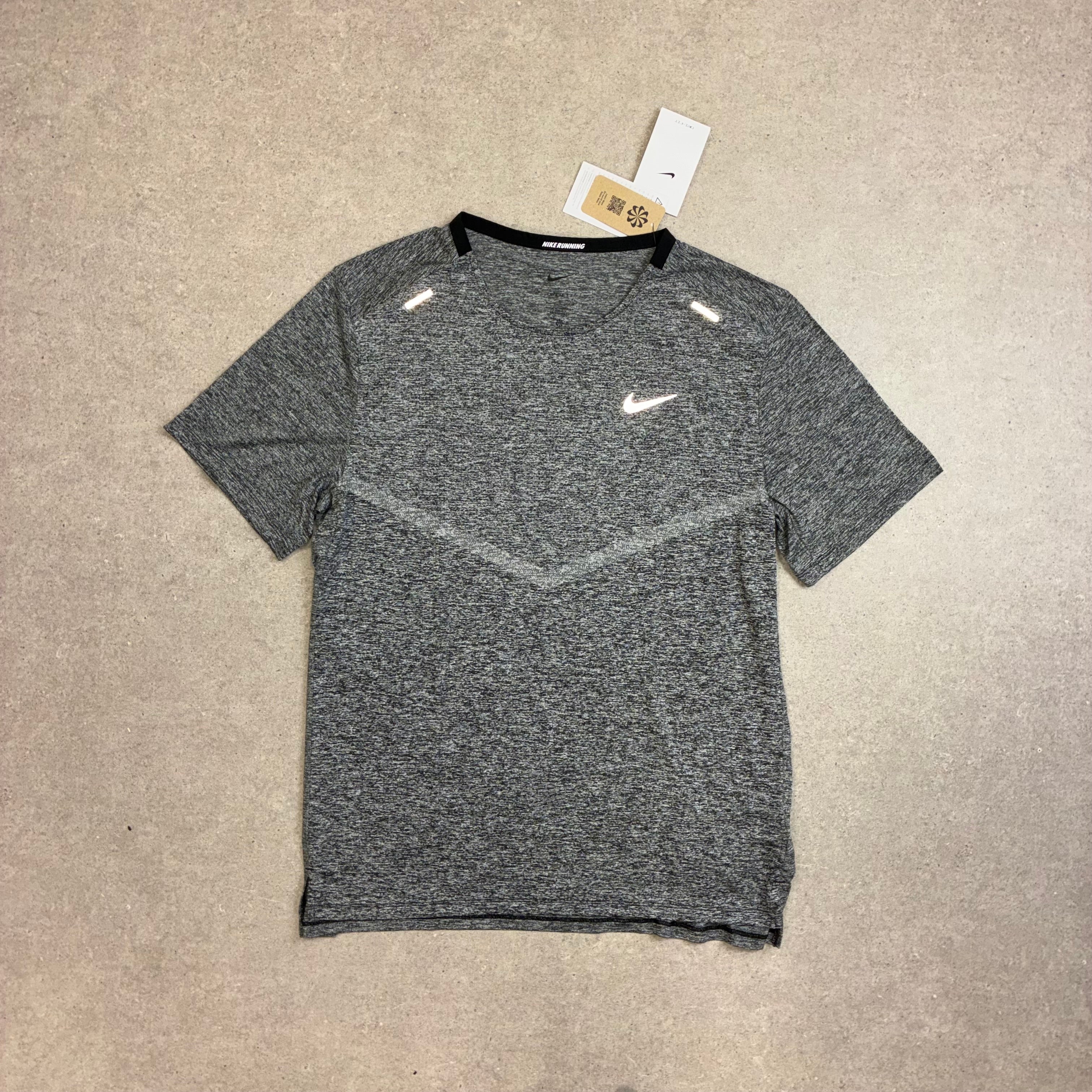 Nike Rise 365 Smoke Grey / Heather