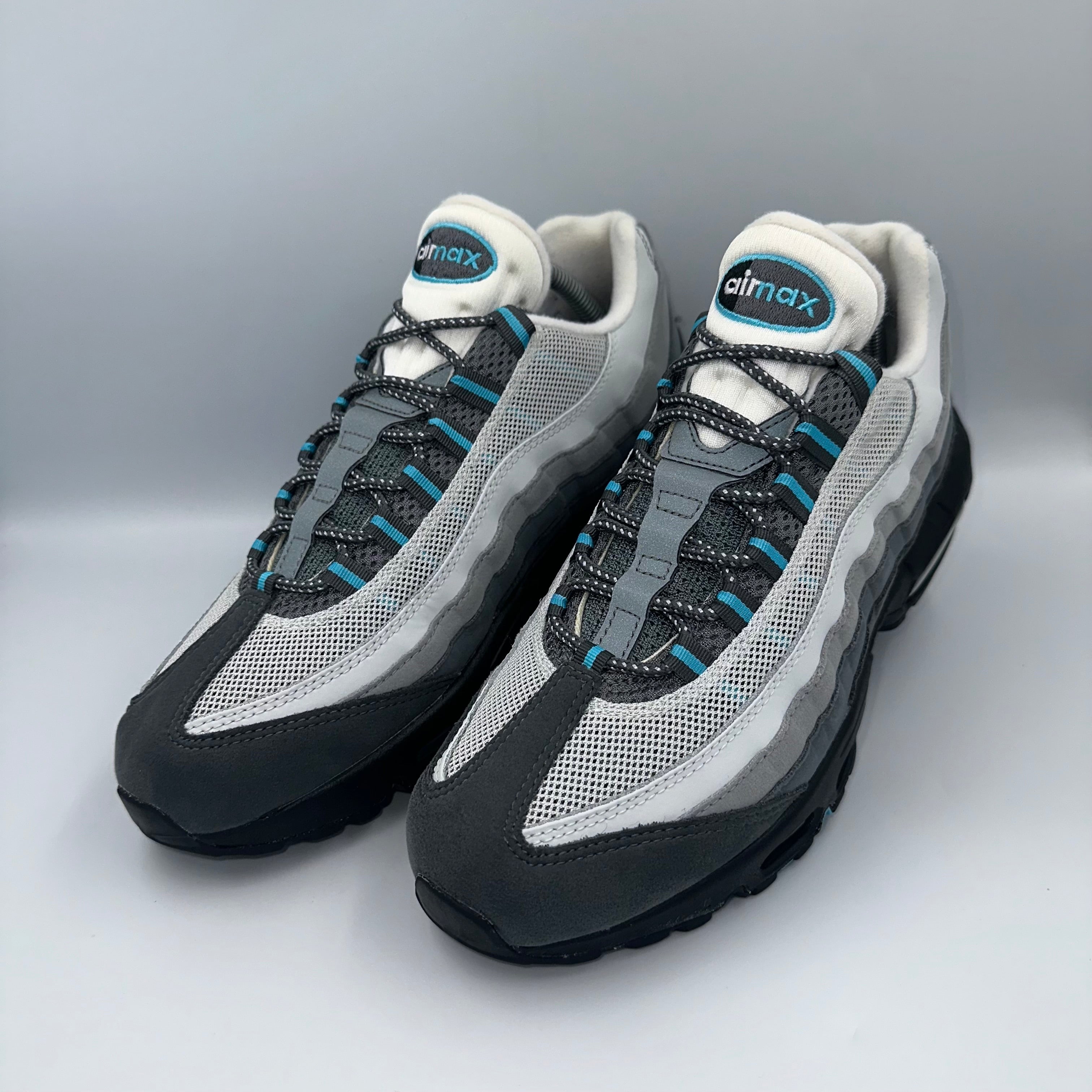 Nike Air Max 95 Baltic Blue UK 8 medial side view