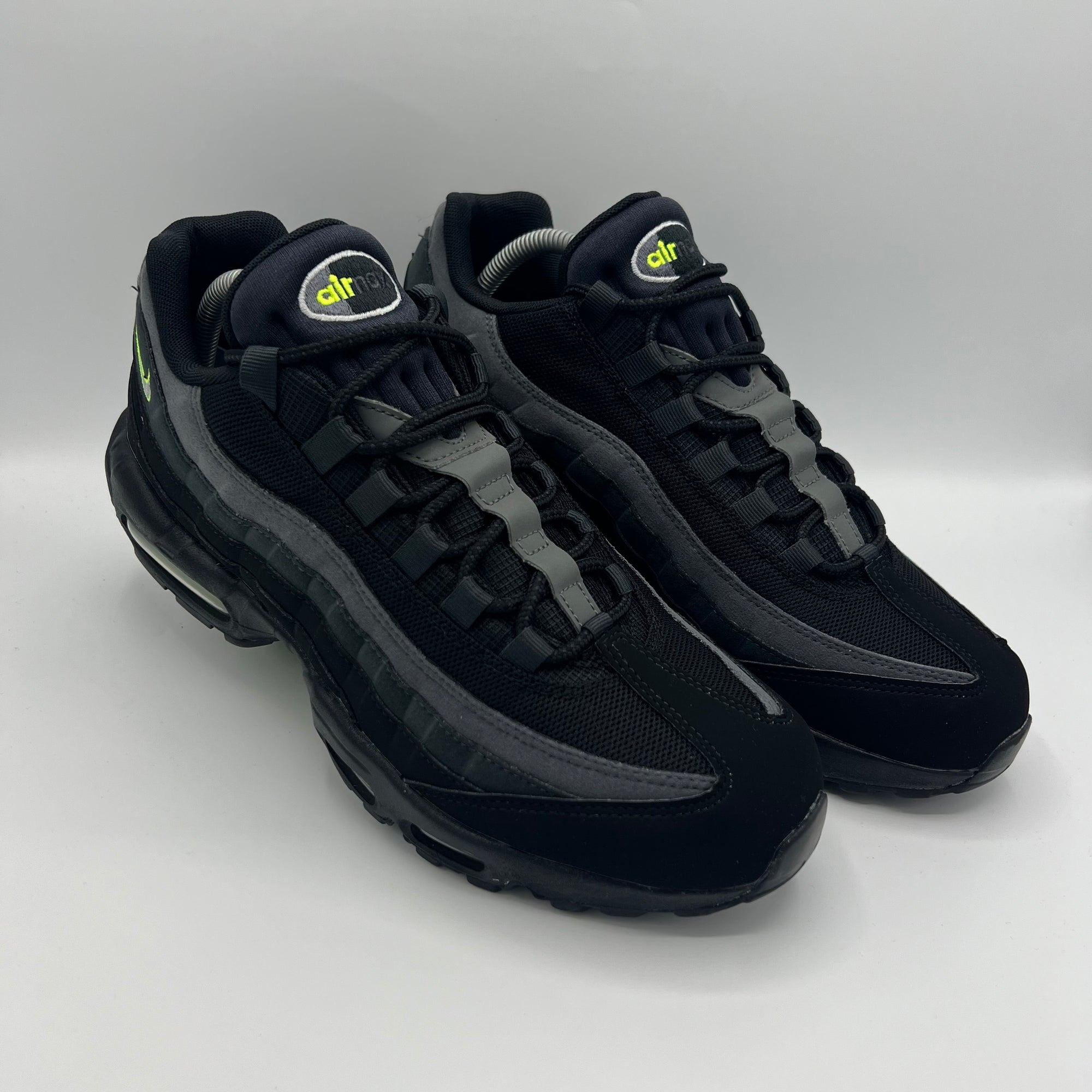 Nike Air Max 95 Retro Logo Neon – Wirral Webs