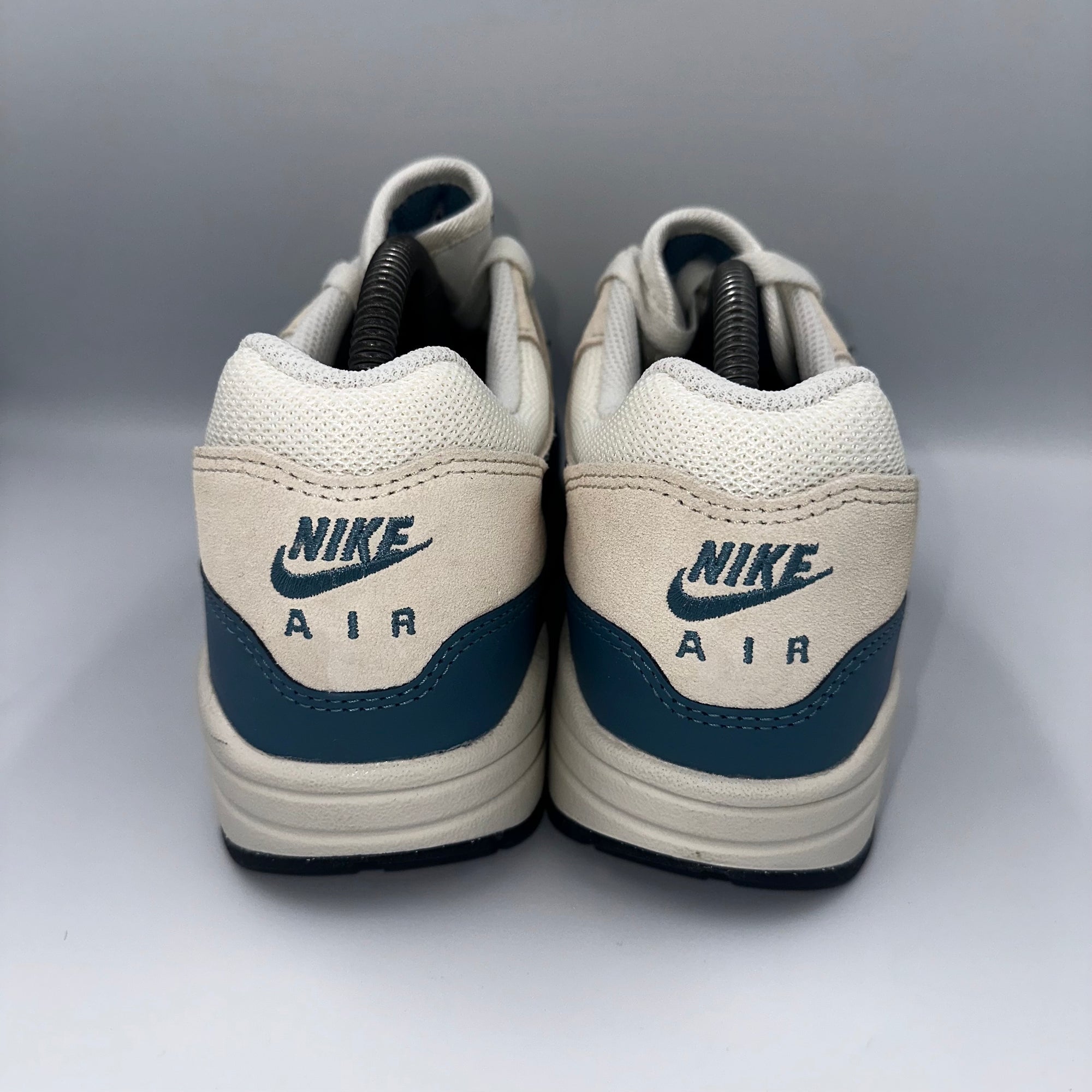 Nike Air Max 1 Soft Pearl / Smokey Blue