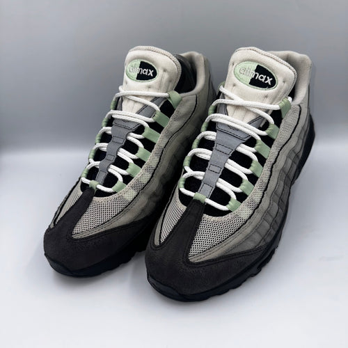 Nike Air Max 95 OG Freshmint UK 7.5 medial side view