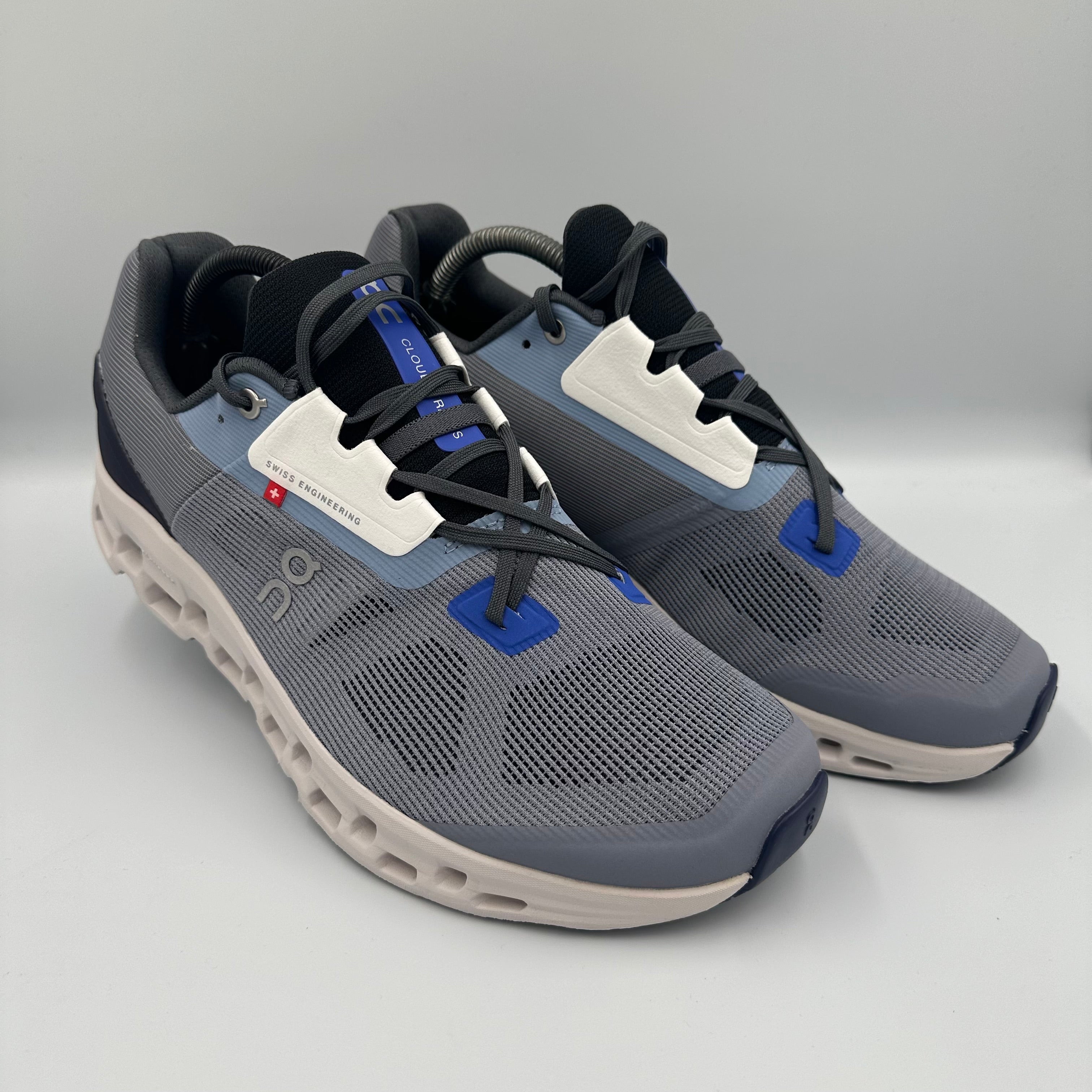 On Running Cloudstratus Fossil / Midnight front view