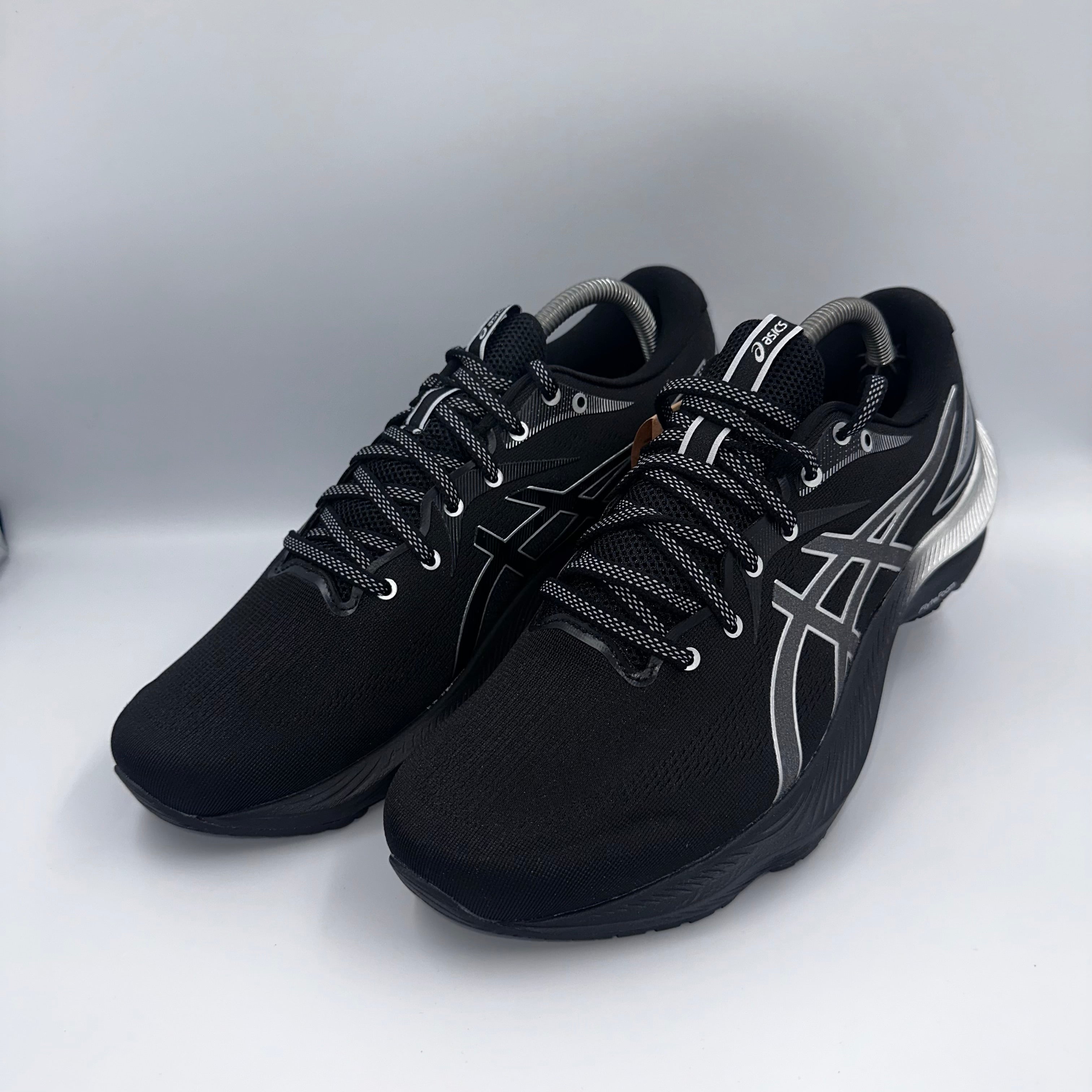 ASICS Gel-Jadeite 2 Black medial side view