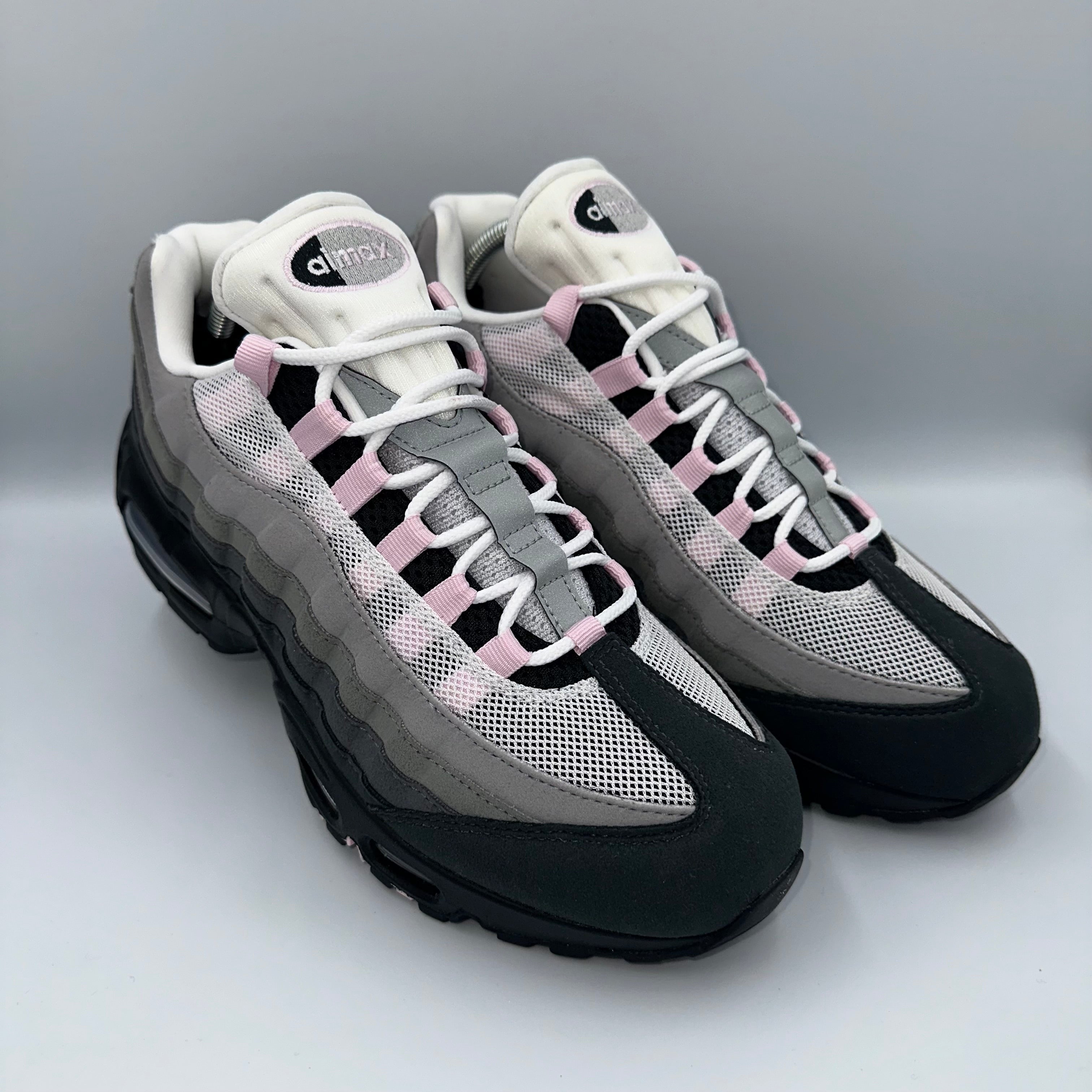 Nike Air Max 95 OG Pink Foam 2026 “Big Bubble” lateral side profile