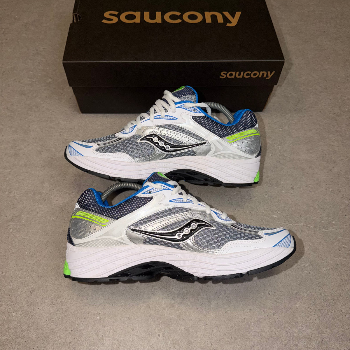 Saucony ProGrid Omni 9 Slime