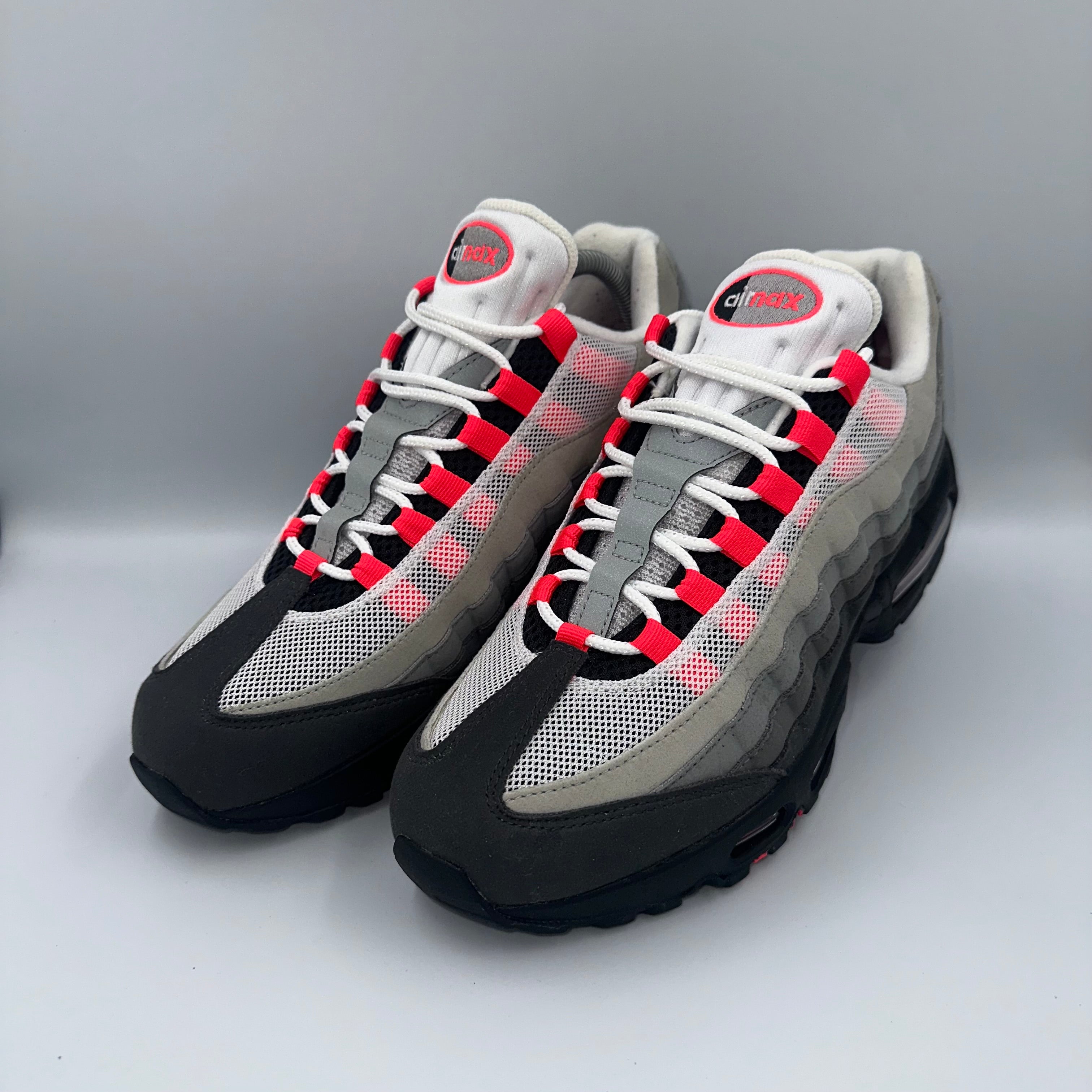 Nike Air Max 95 OG Solar Red UK 8 three-quarter front angle