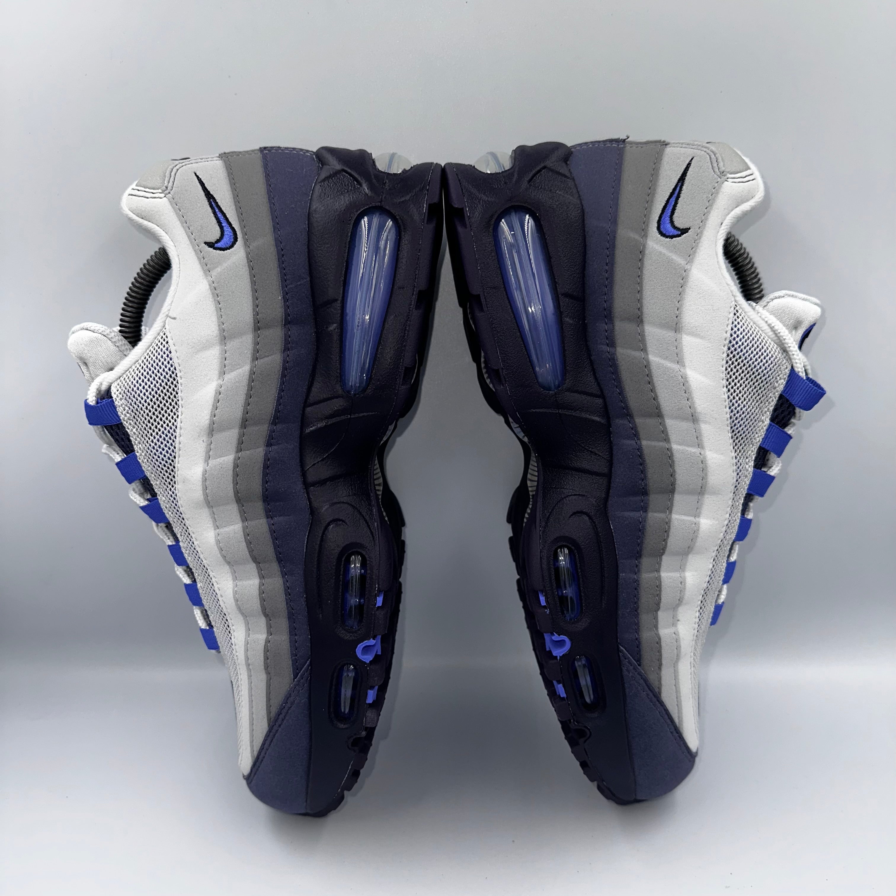 Nike Air Max 95 OG Dynasty Purple "Big Bubble" three-quarter front angle