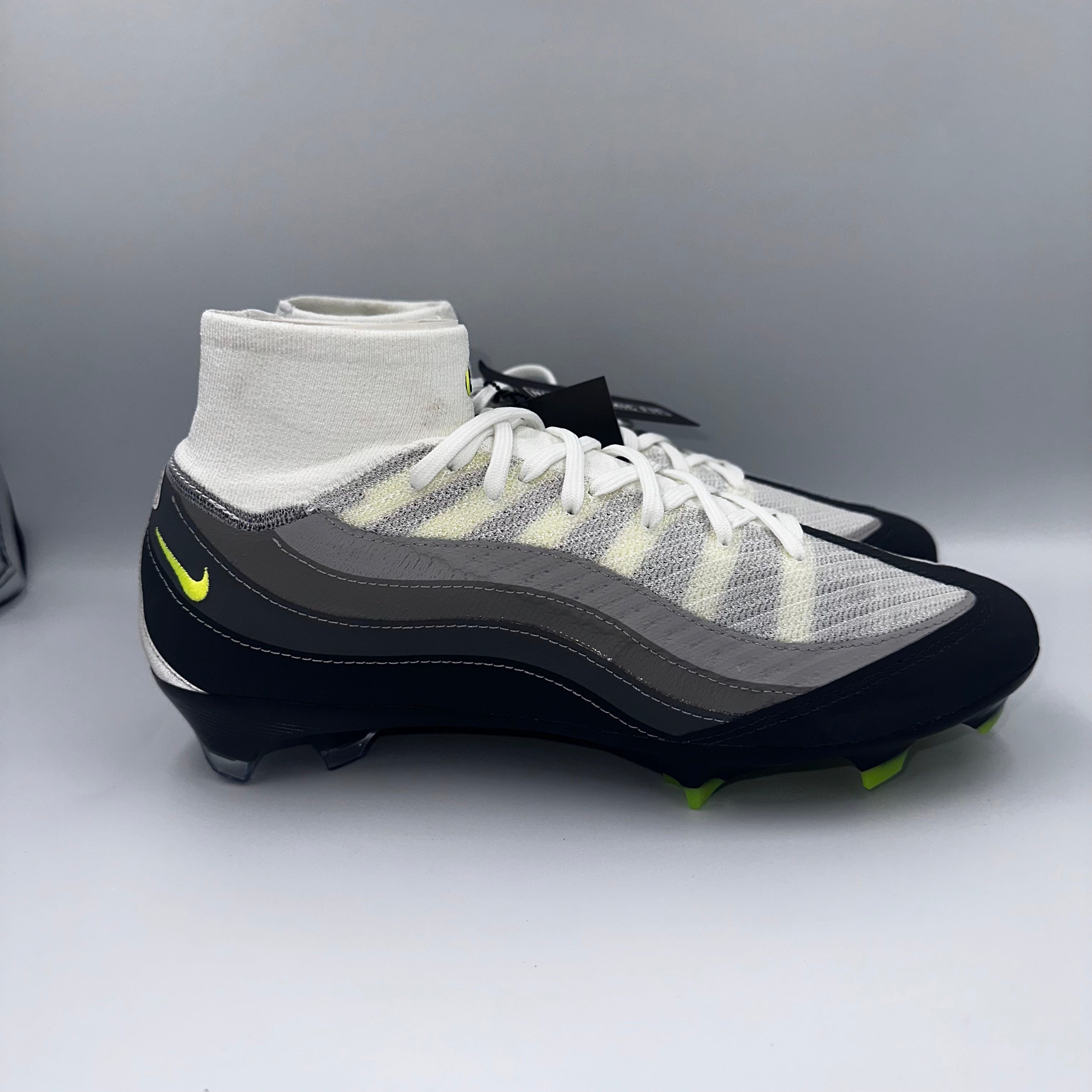 Nike Mercurial Superfly 10 Elite x Air Max 95 SE lateral side profile