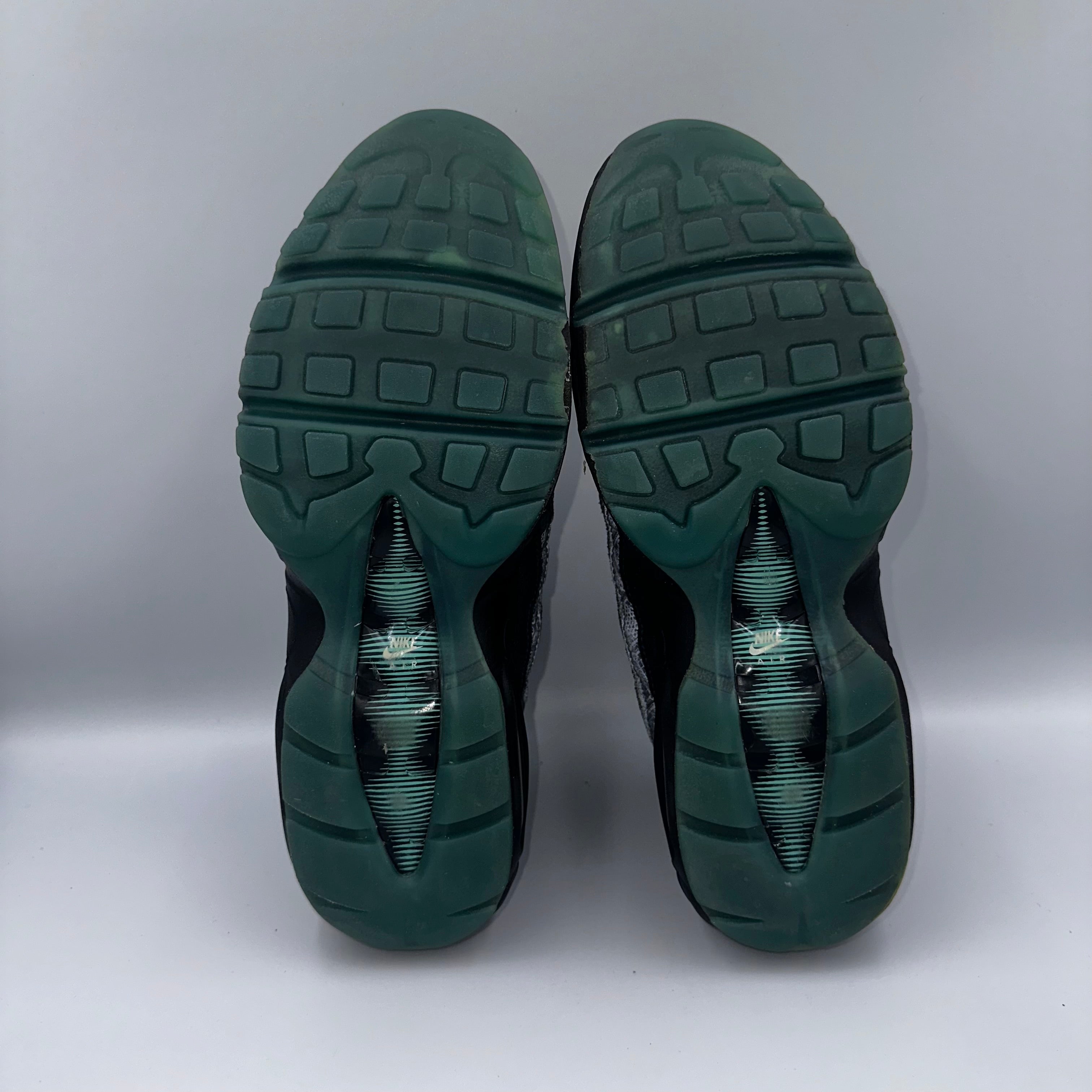 Nike Air Max 95 DOTD UK 6.5 heel and counter detail
