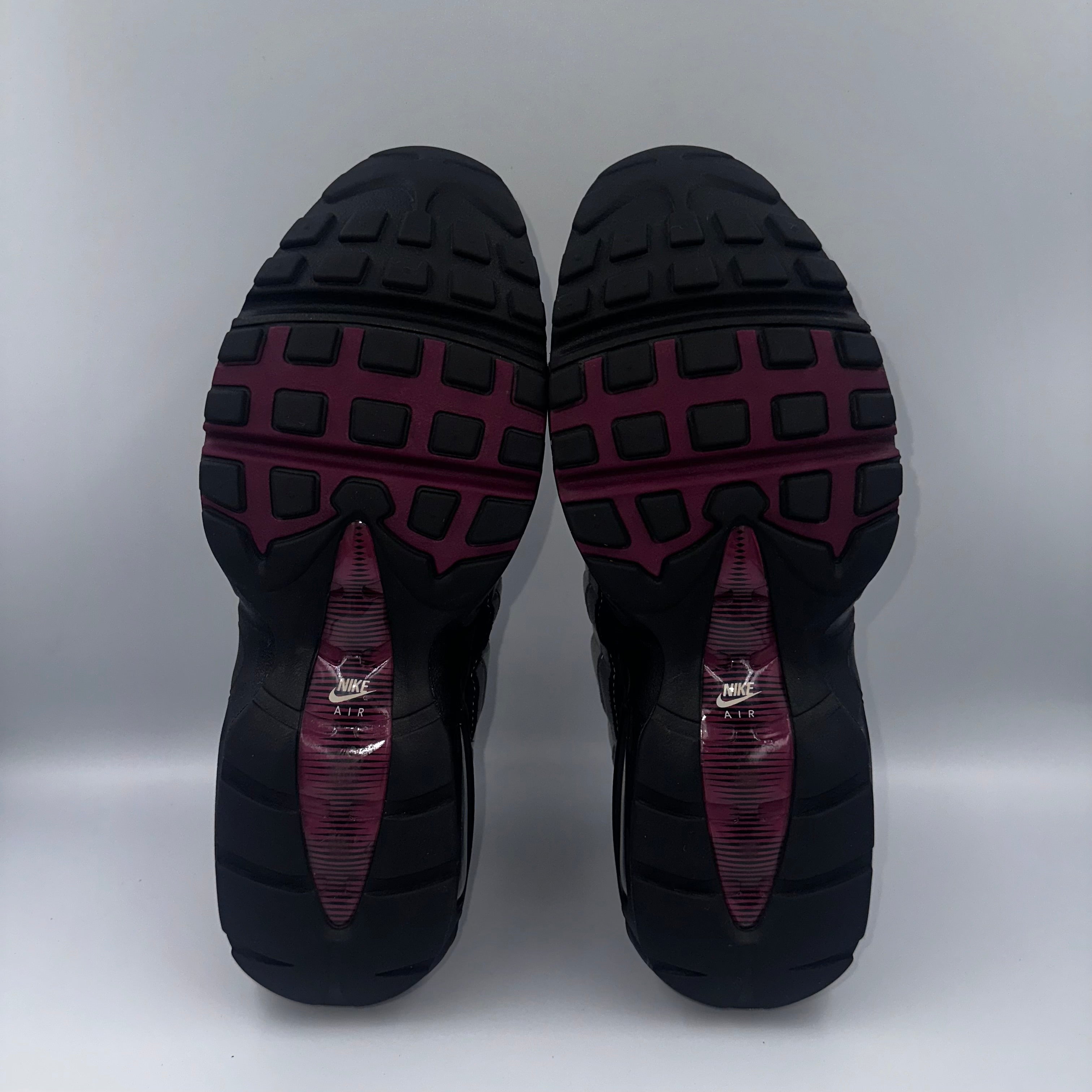 Nike Air Max 95 OG Beetroot UK 7.5 heel and counter detail