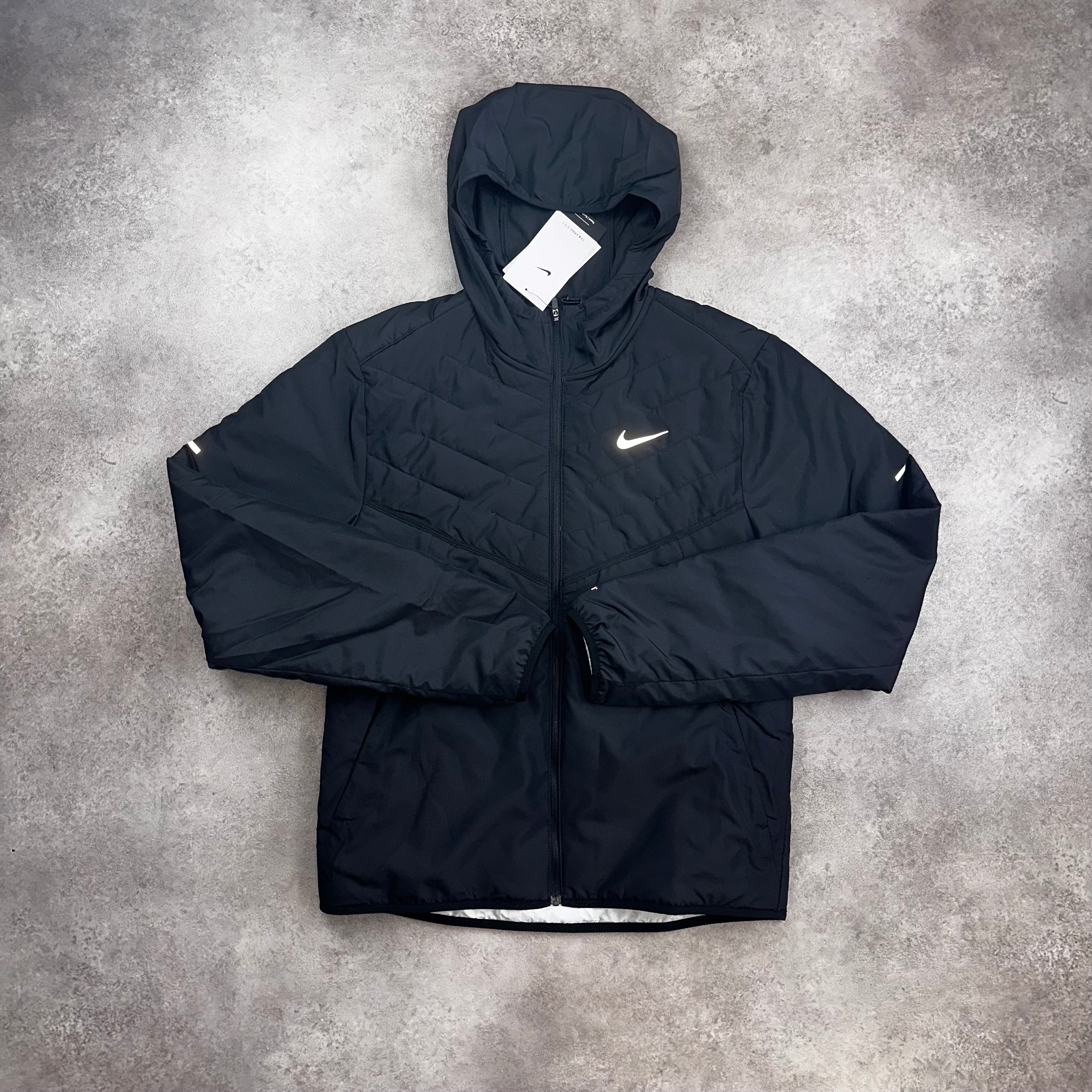 Nike Therma-FIT Repel Black front view