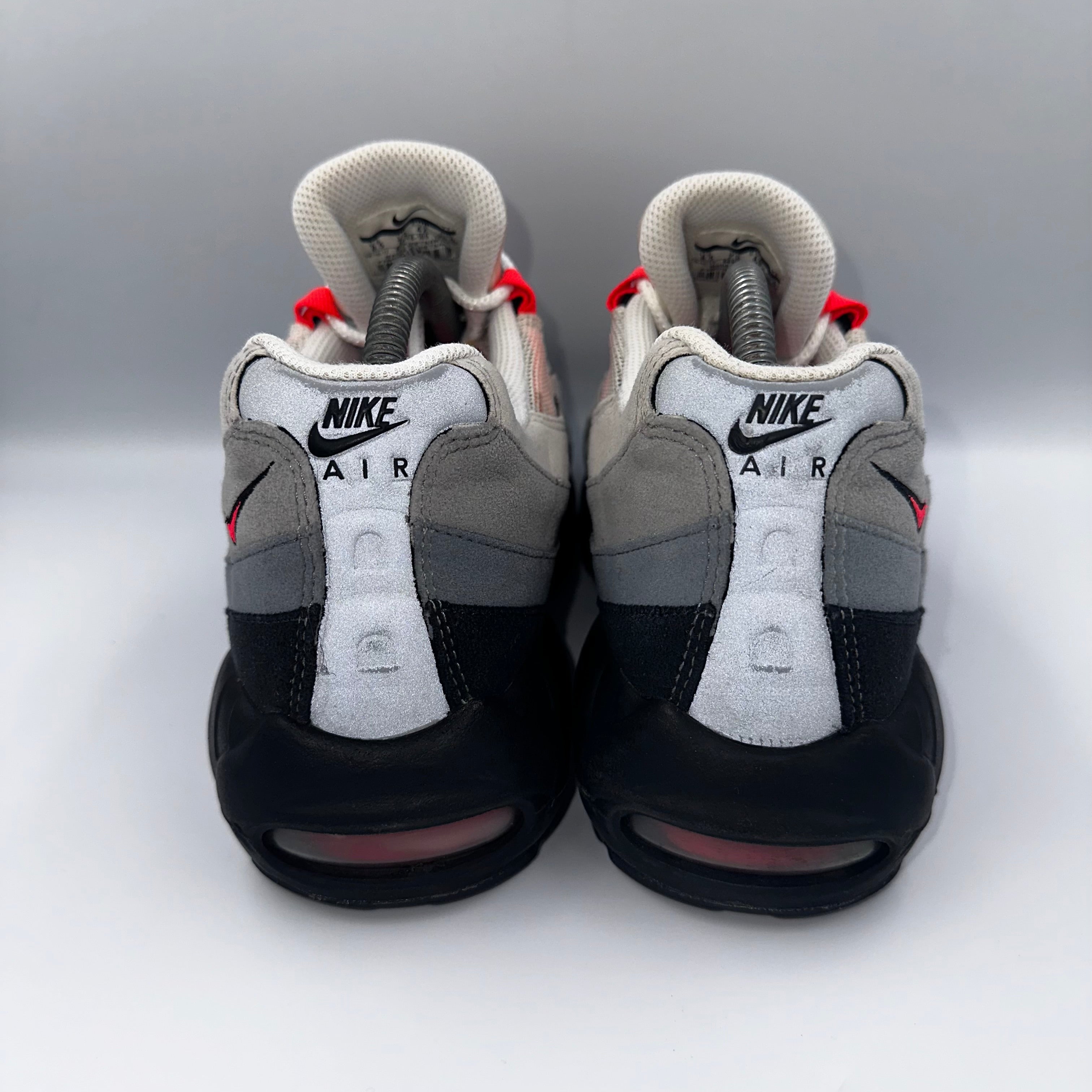 Nike Air Max 95 OG Solar Red 2017 UK 7.5 outsole view