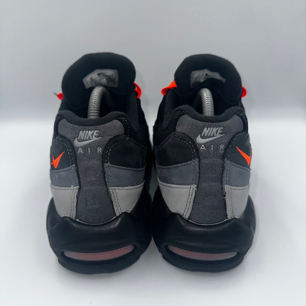 Nike Air Max 95 Revere Hyper Crimson UK 8